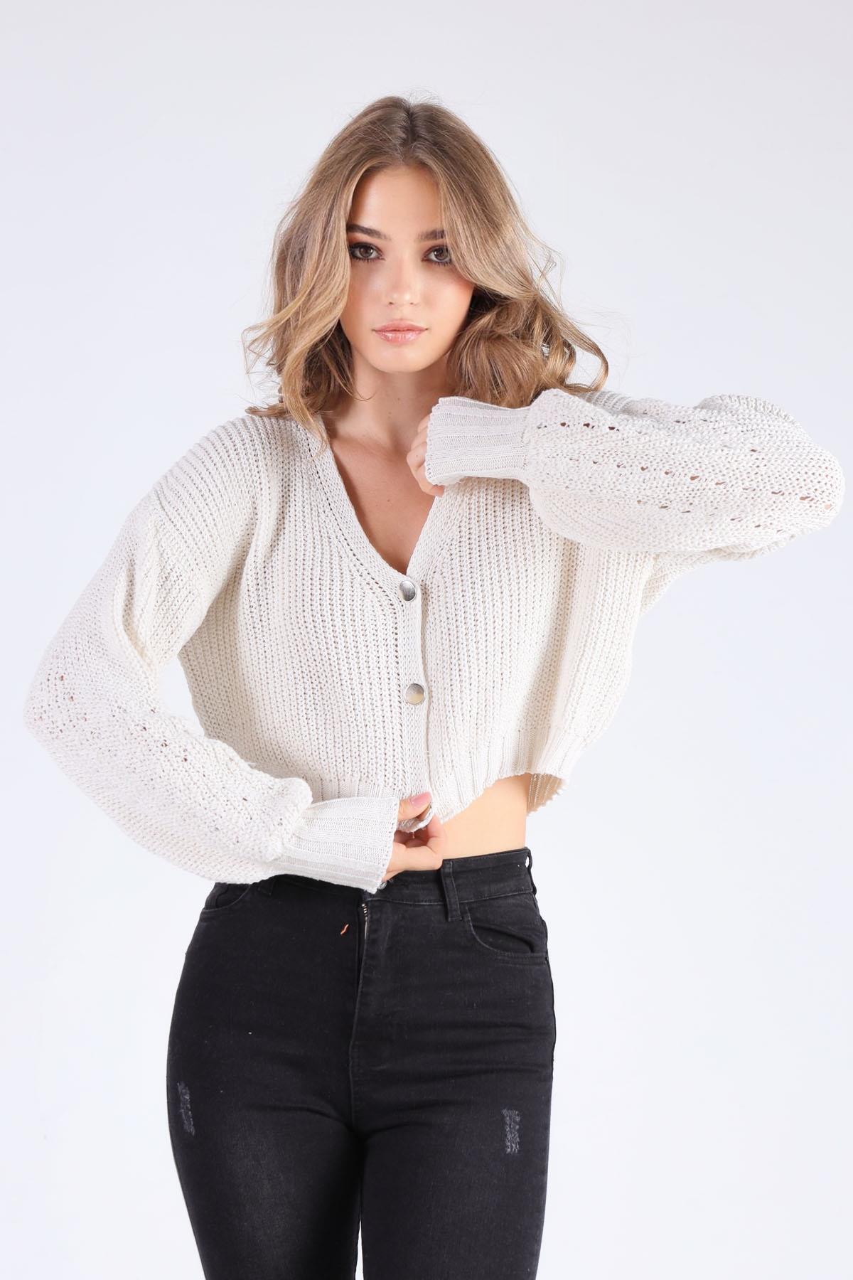 Ekru Kısa Düğmeli Hırka 1368 - 4