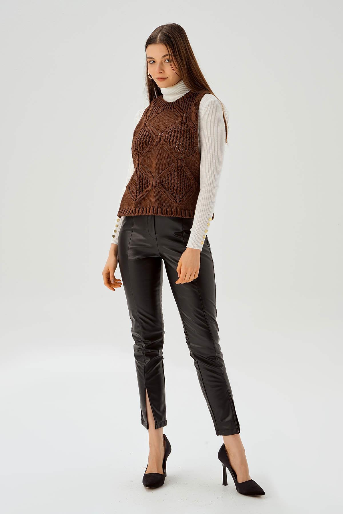 1381 Yan Bağlama Detay Süveter Kahve - 2