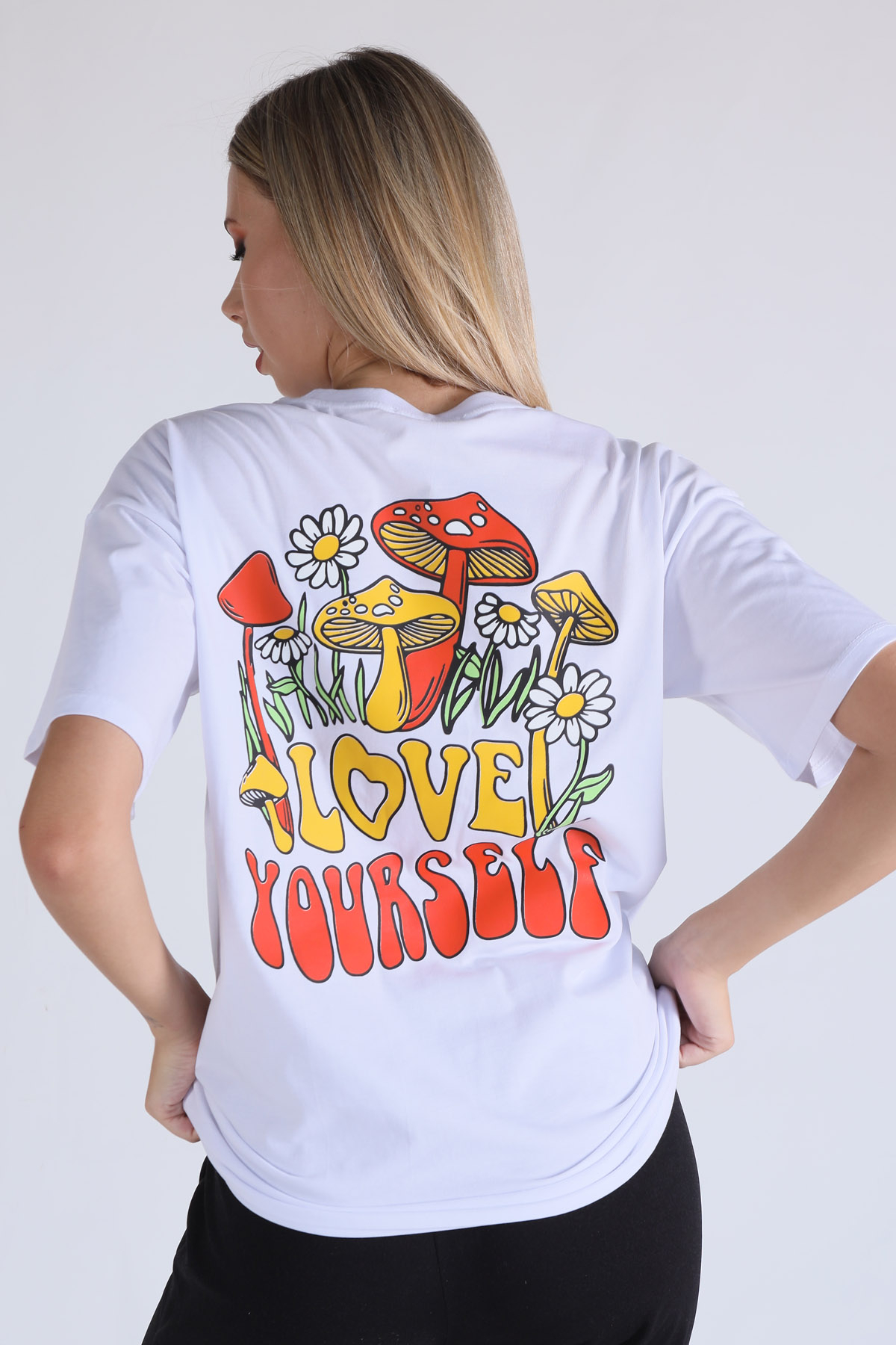 Beyaz Love Yourself Baskı Tişört 1395 - 4