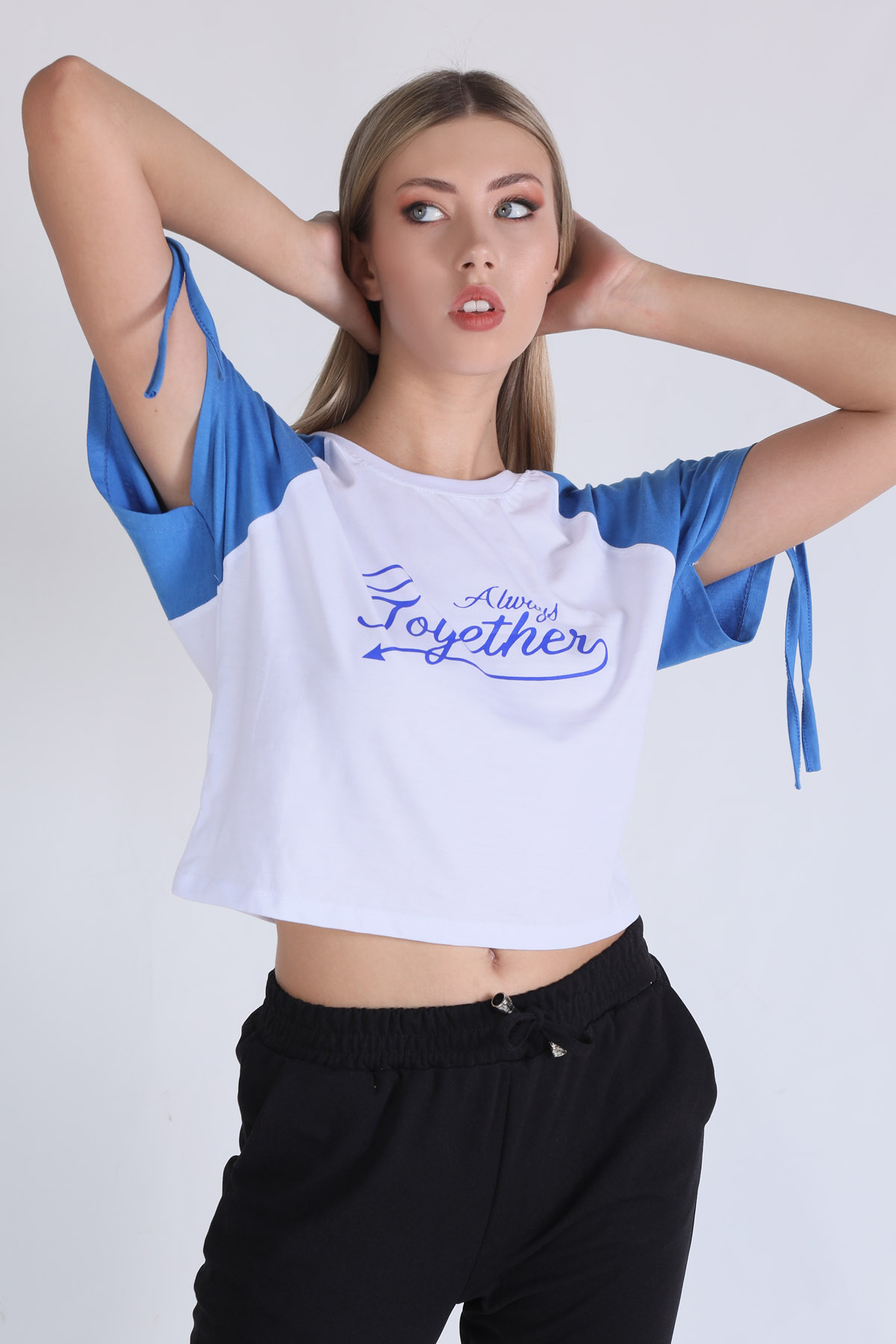 Mavi Kol Büzgü Detay Crop Tişört 1436 - 2