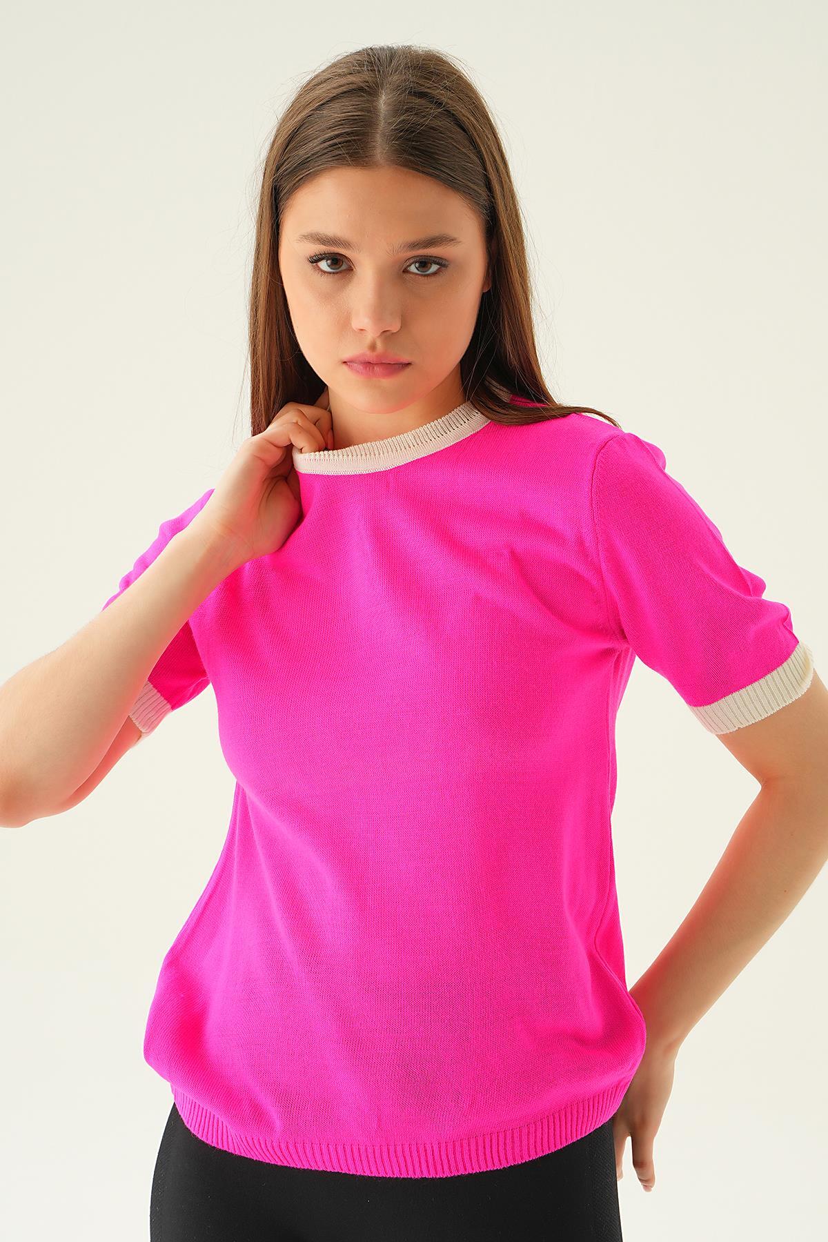 1442 Yaka ve Kol Çizgi Tişört Fuşya - 3