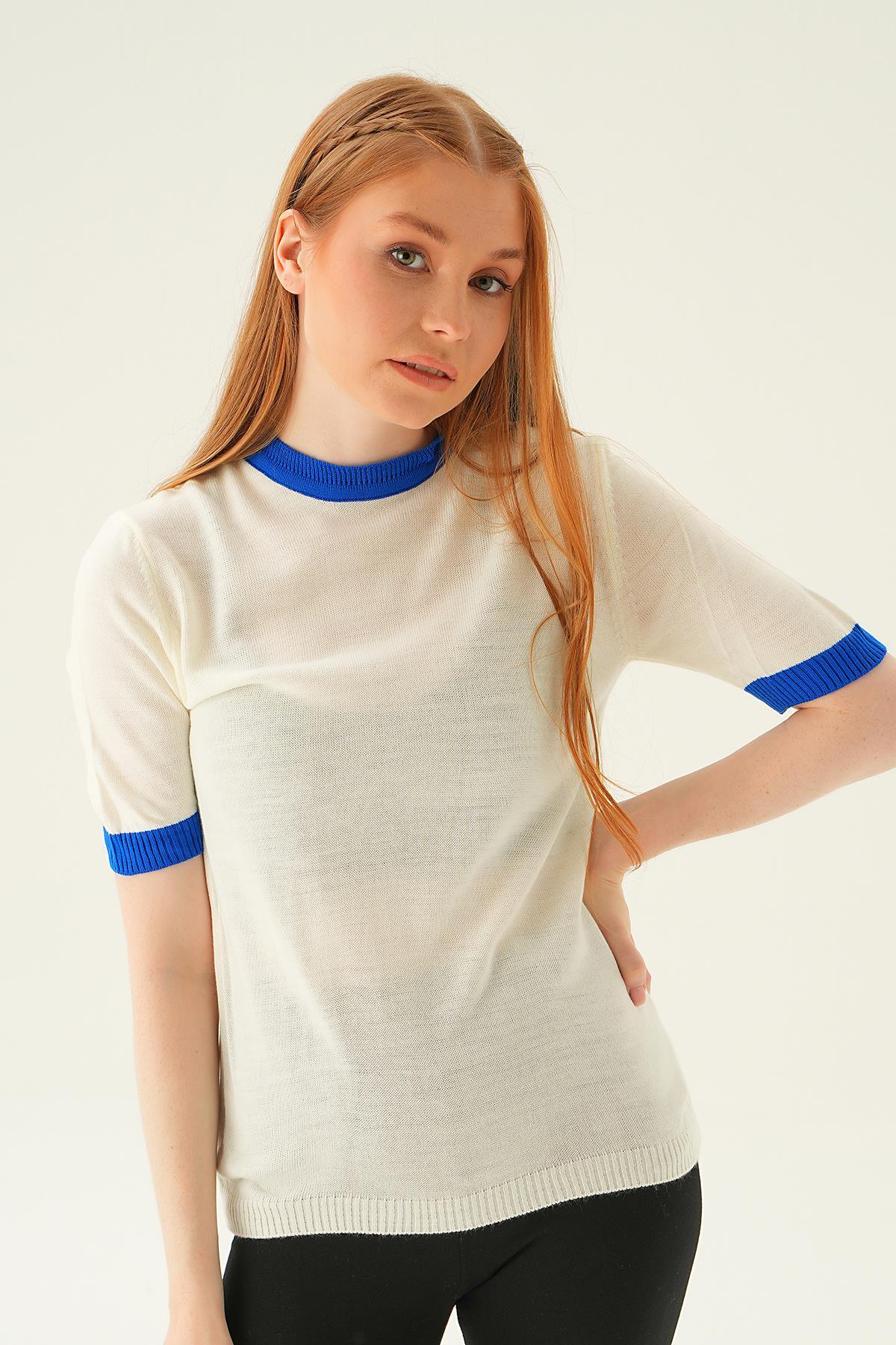 Kemik Yaka ve Kol Çizgi Tişört 1442 - 2