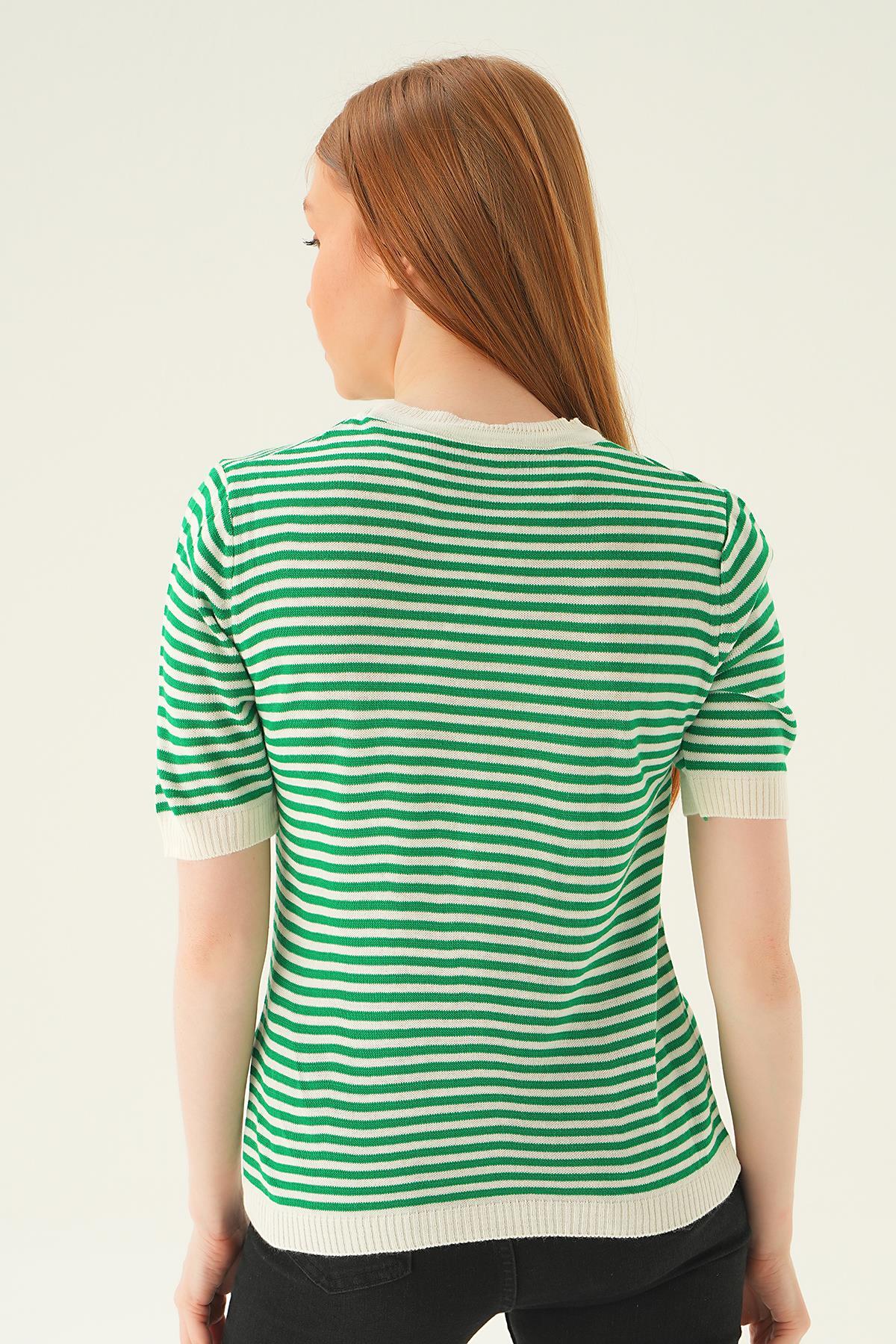 Benetton Yeşili Çizgili Tişört 1443 - 4