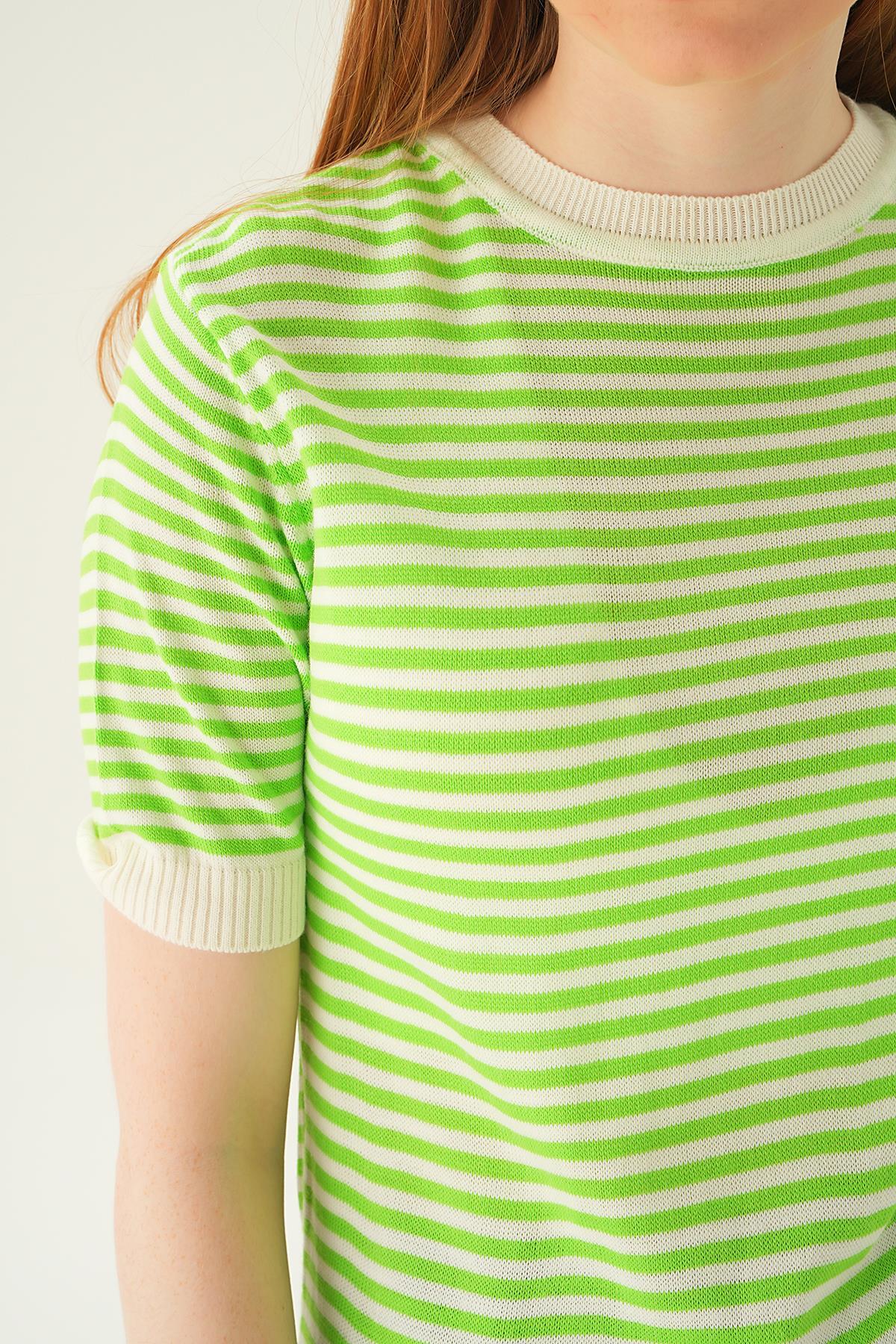 Elma Yeşili Çizgili Tişört 1443 - 5