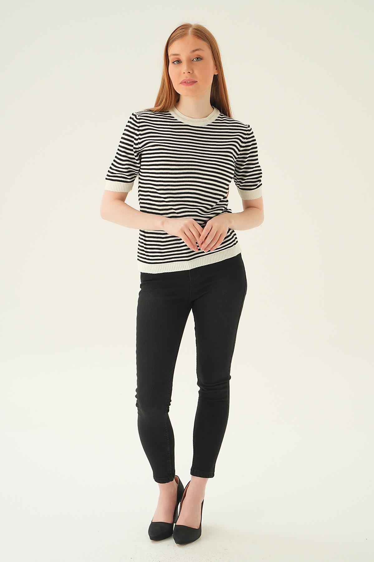 Kemik Çizgili Tişört 1443 - 3