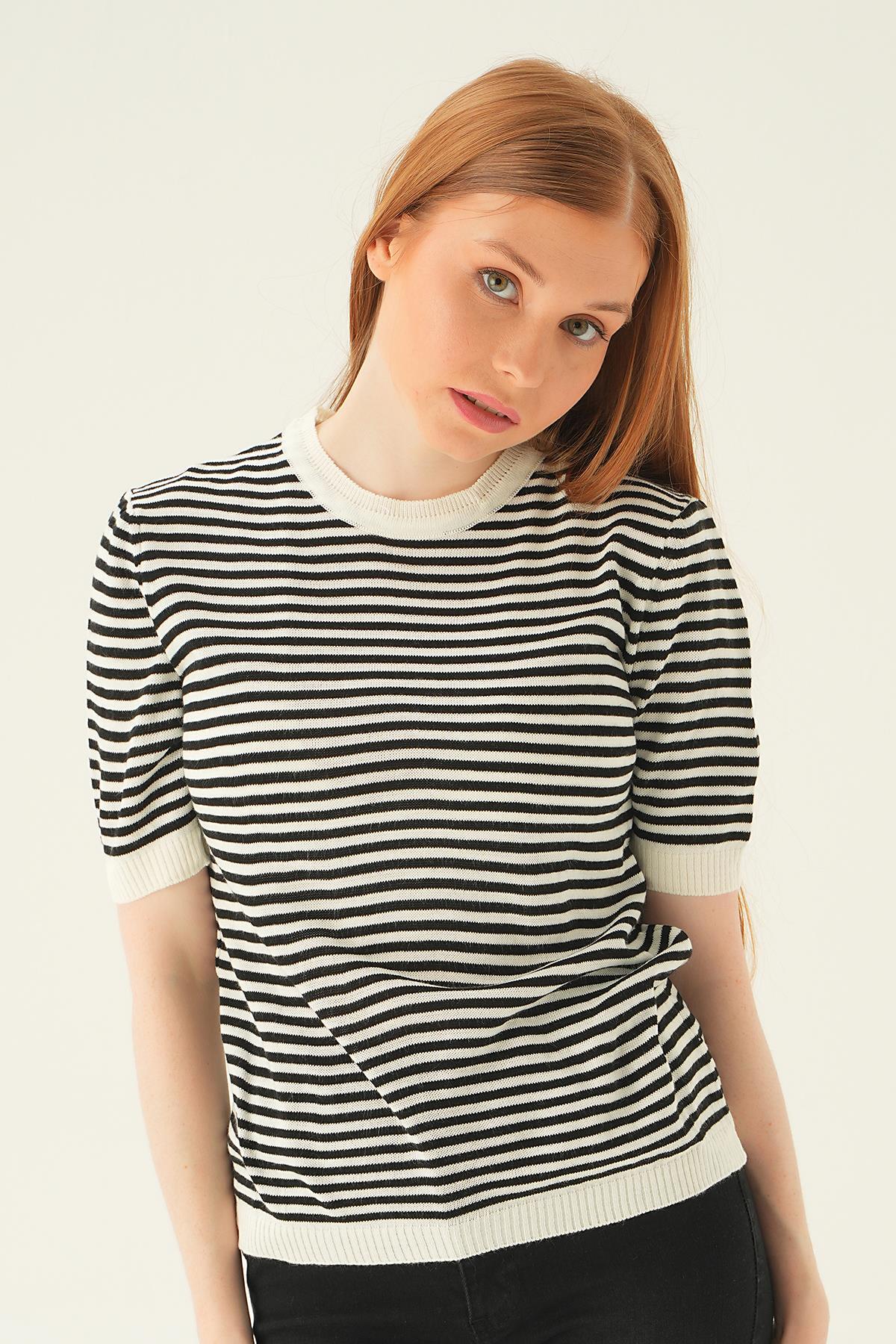 Kemik Çizgili Tişört 1443 - 4