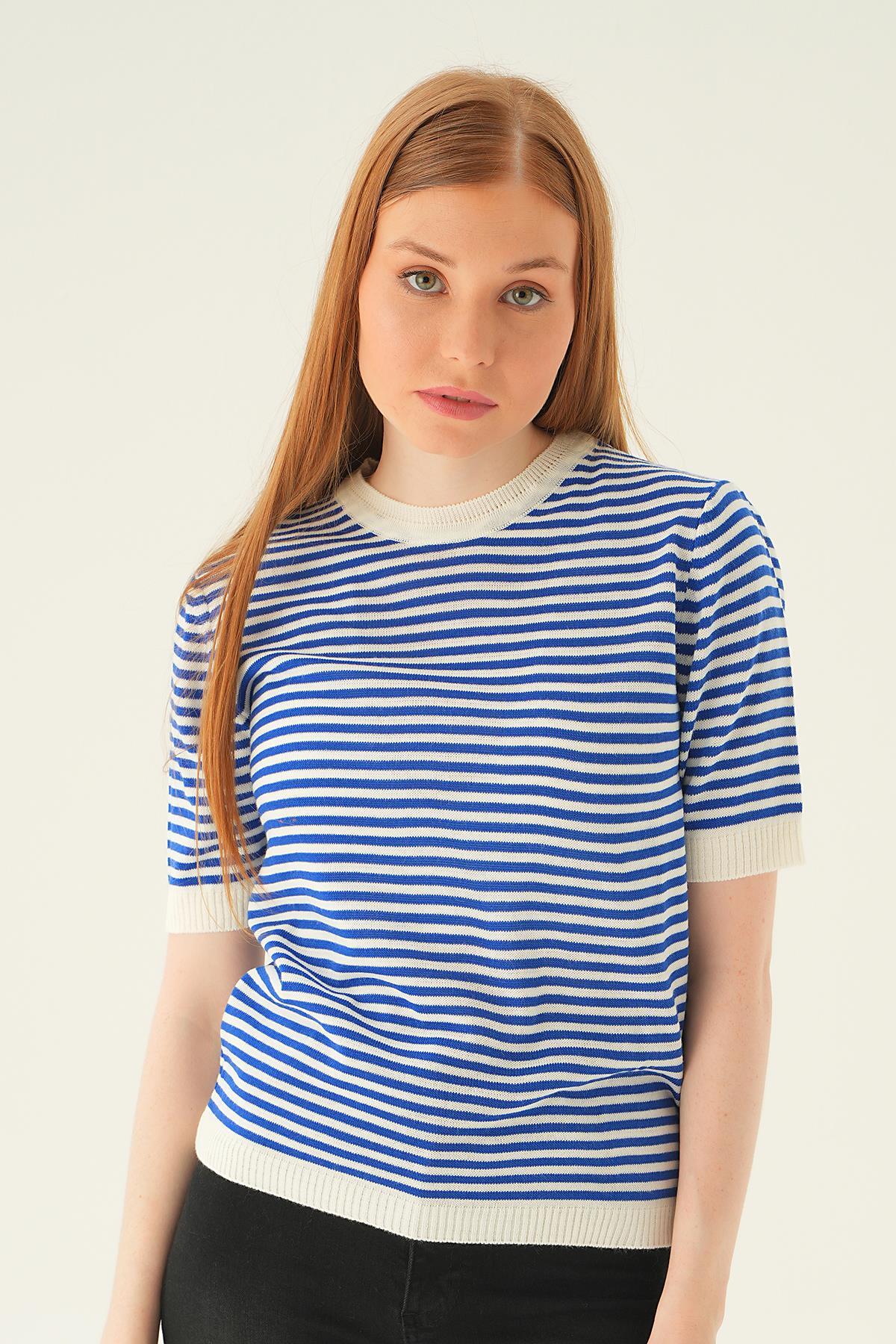 1443 Çizgili Tişört Saks 
