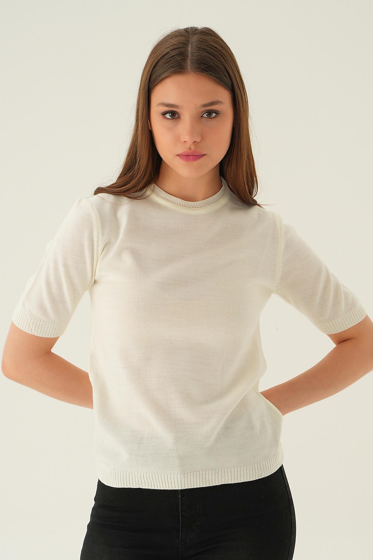 Kemik Bisiklet Yaka Tişört 1444 - 1