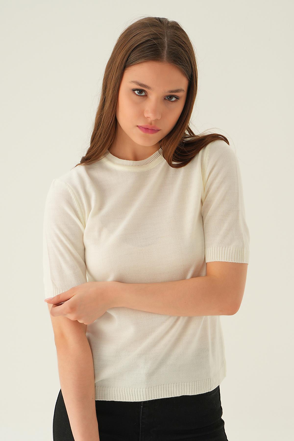 Kemik Bisiklet Yaka Tişört 1444 - 3