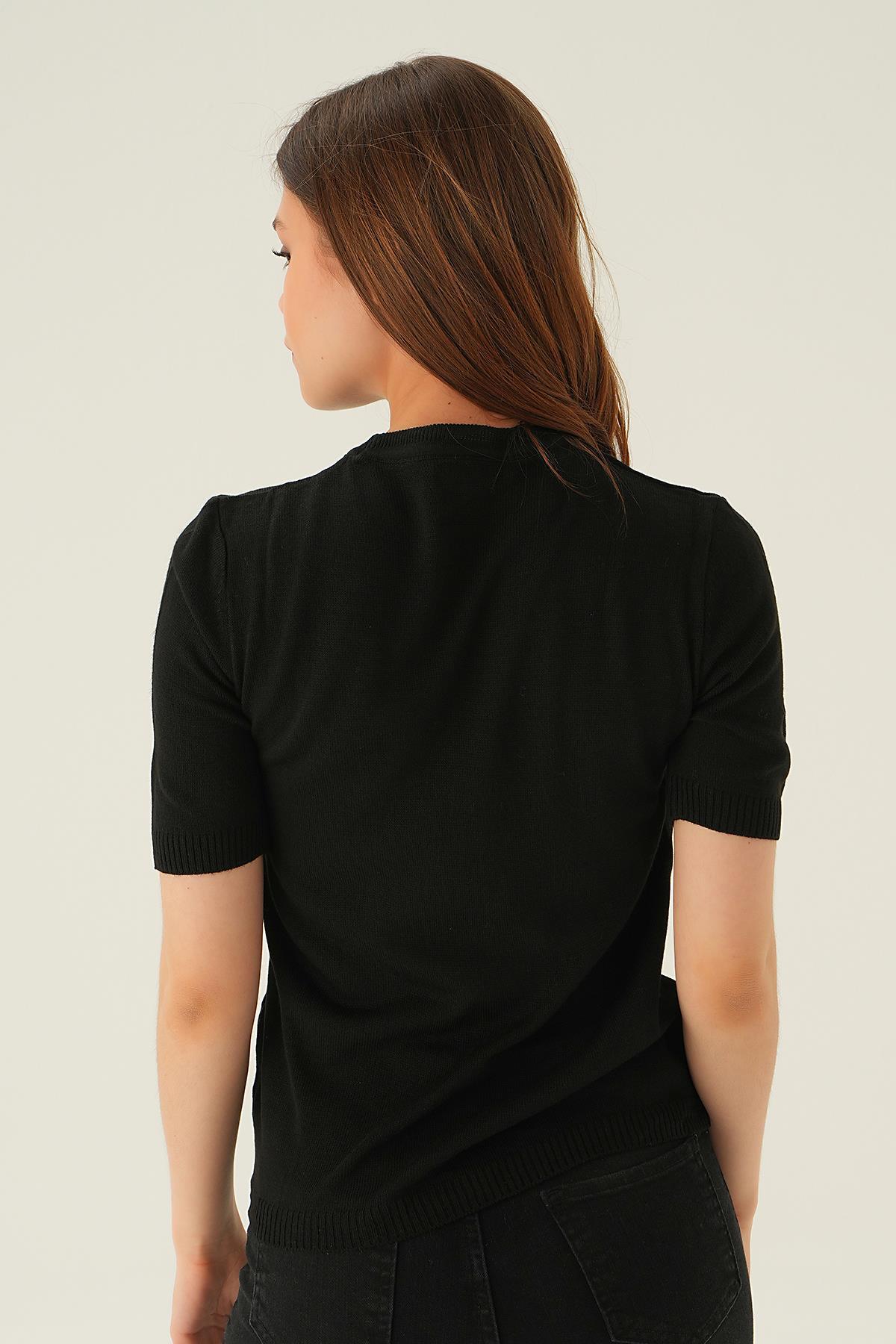 1444 Bisiklet Yaka Tişört Siyah - 5