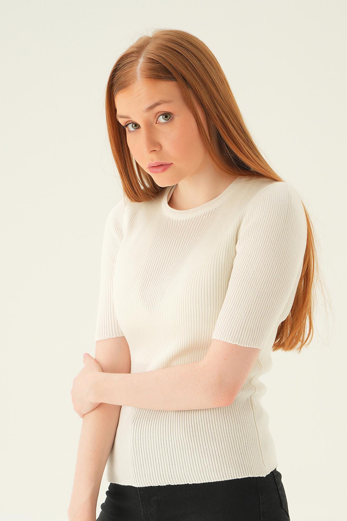 1449 Bisiklet Yaka Tişört Kemik - 3