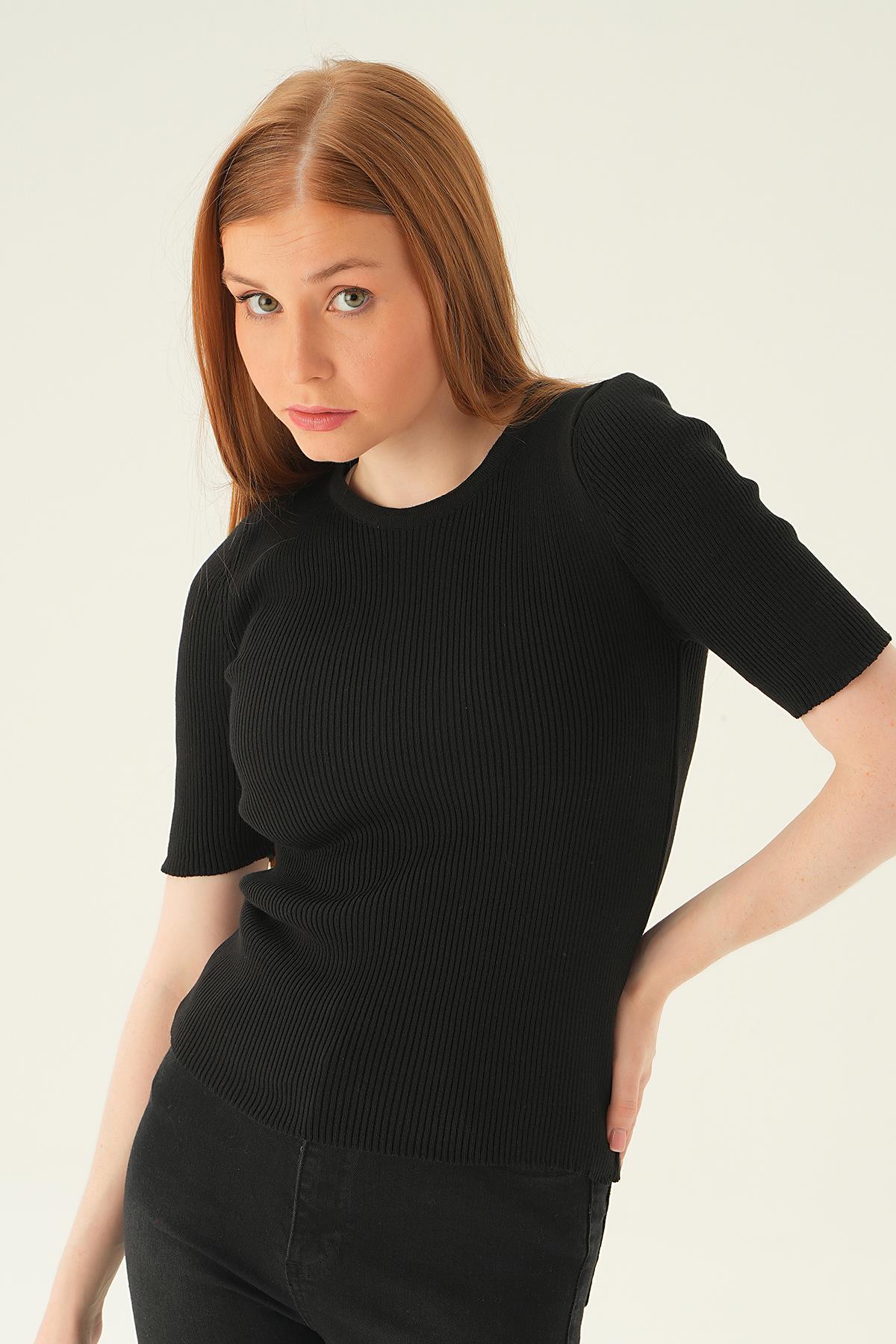 Siyah Bisiklet Yaka Tişört 1449 - 1