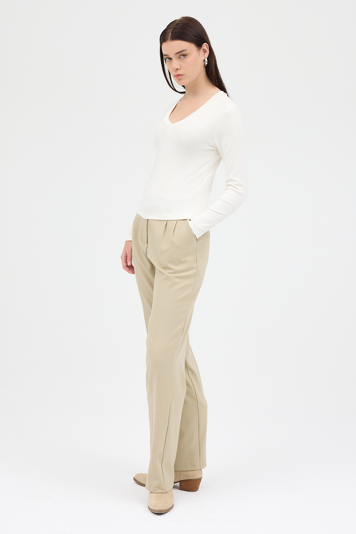 Ekru V Yaka Uzun Kol Body 1452 - RAYS