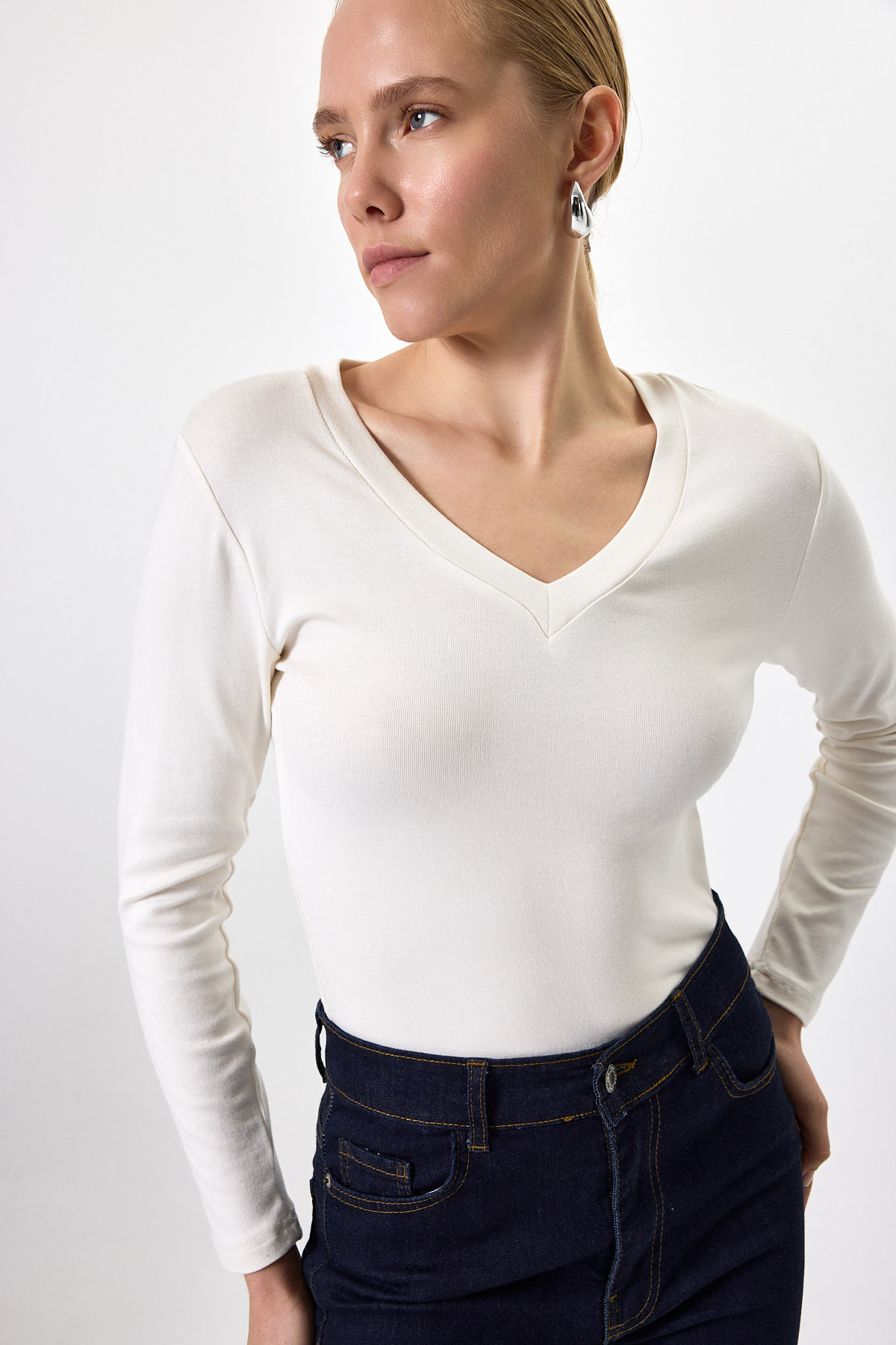 Ekru V Yaka Uzun Kol Body 1452 - 2