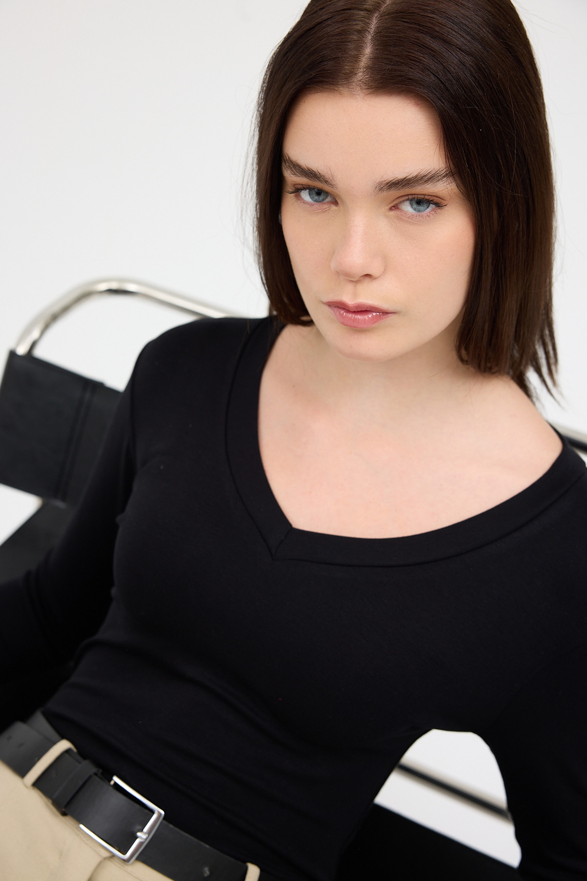 Siyah V Yaka Uzun Kol Body 1452 