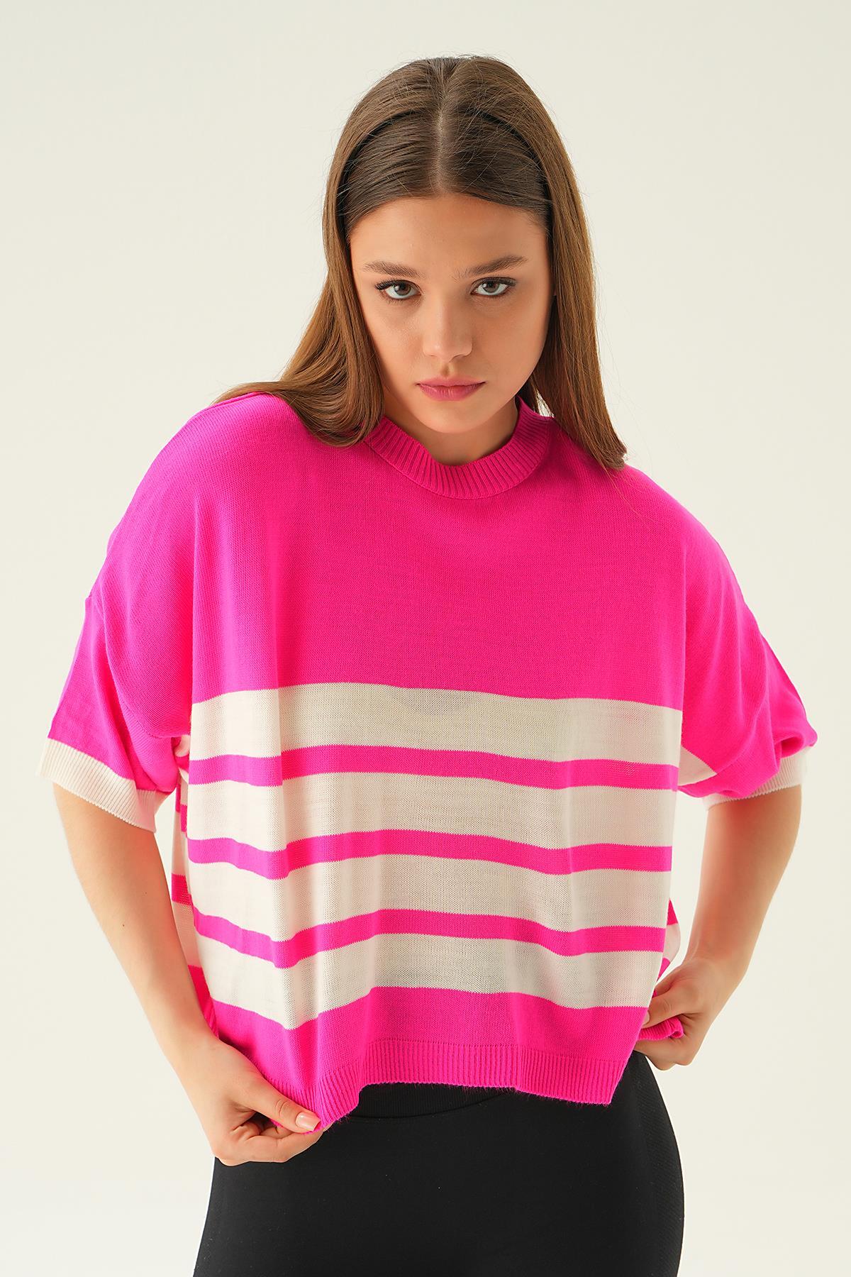 Fuşya Çizgi Detay Oversize Tişört 1454 - 2