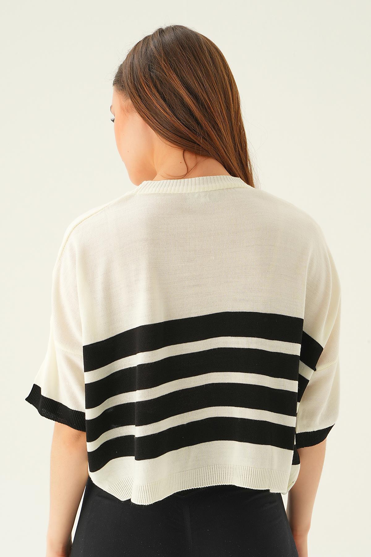 Kemik Çizgi Detay Oversize Tişört 1454 - 5