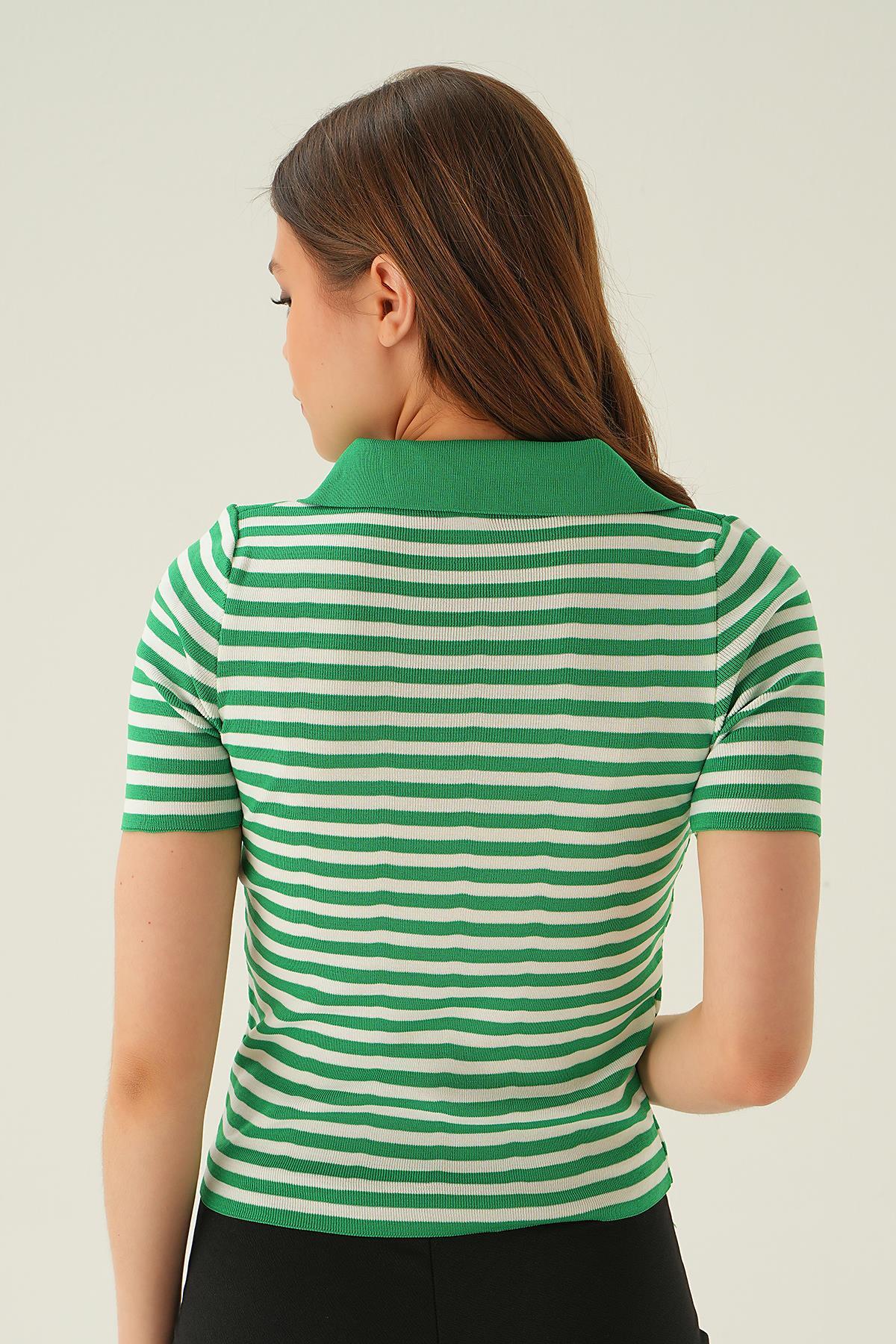 Benetton Yeşili V Yaka Çizgili Tişört 1456 - 6