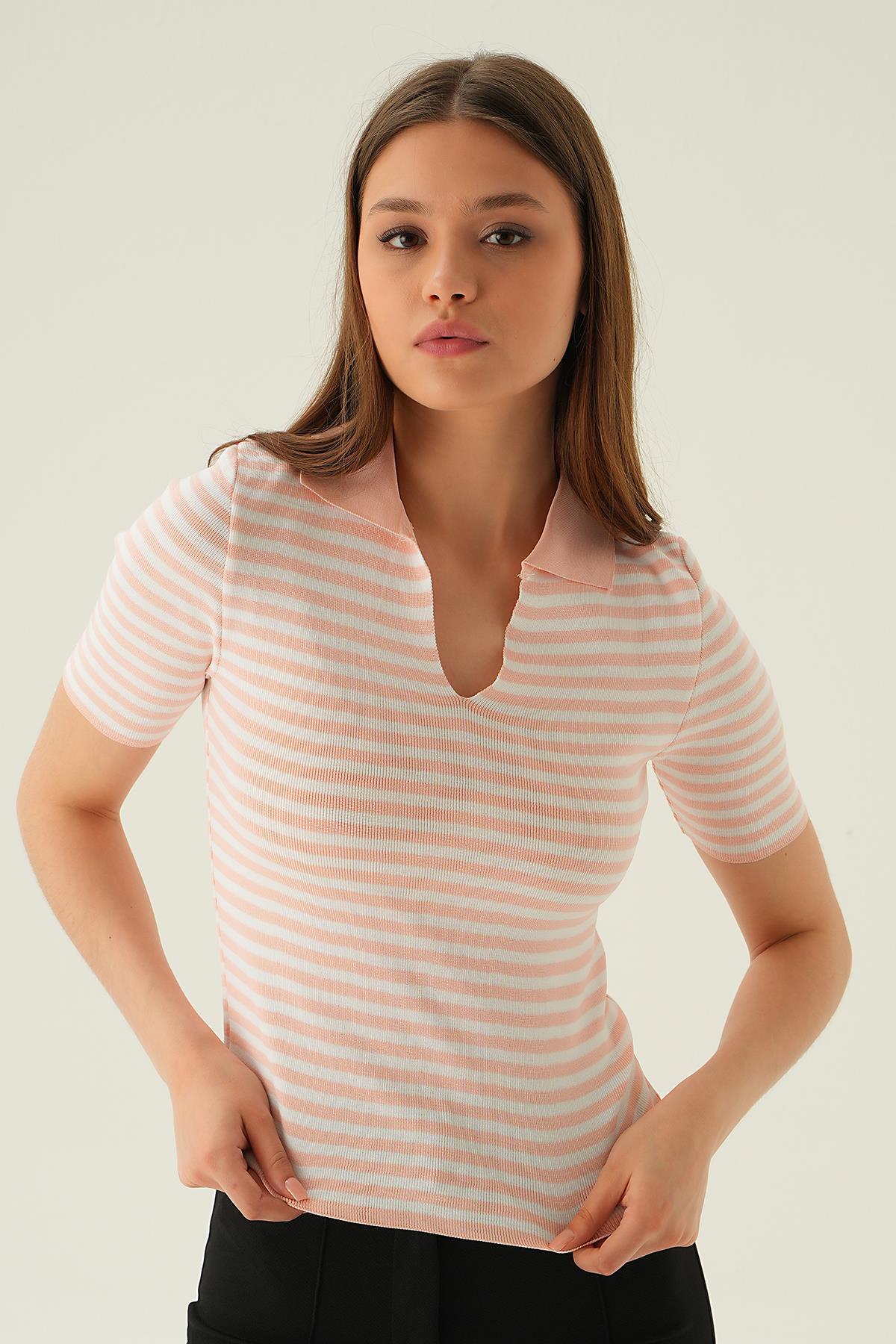 Pudra V Yaka Çizgili Tişört 1456 - 3