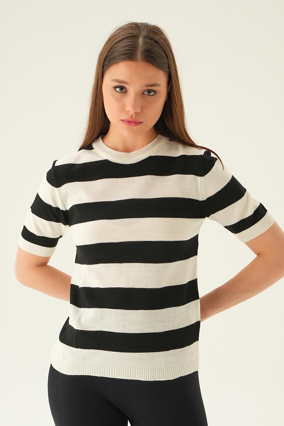 1461 Çizgili Tişört Kemik - 1