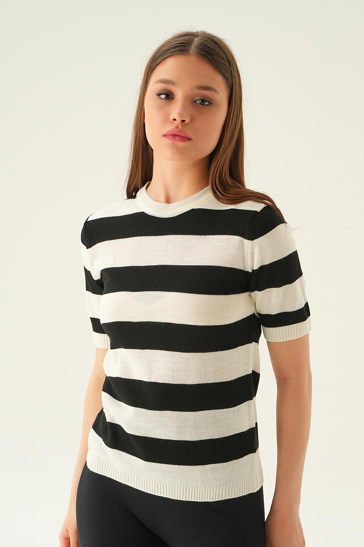 1461 Çizgili Tişört Kemik - 3
