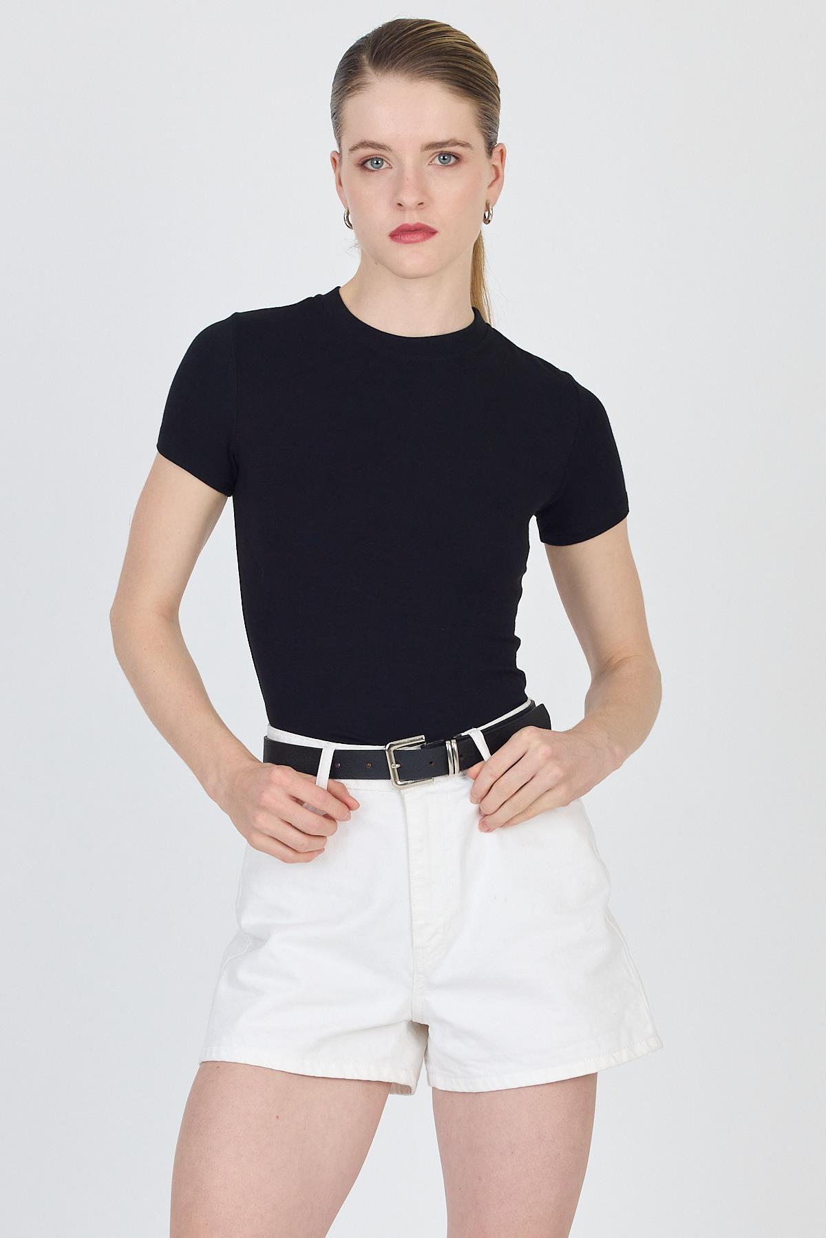 Siyah Bisiklet Yaka Viskoz/Yumuşak Kumaş Slim Fit Tişört 1468 