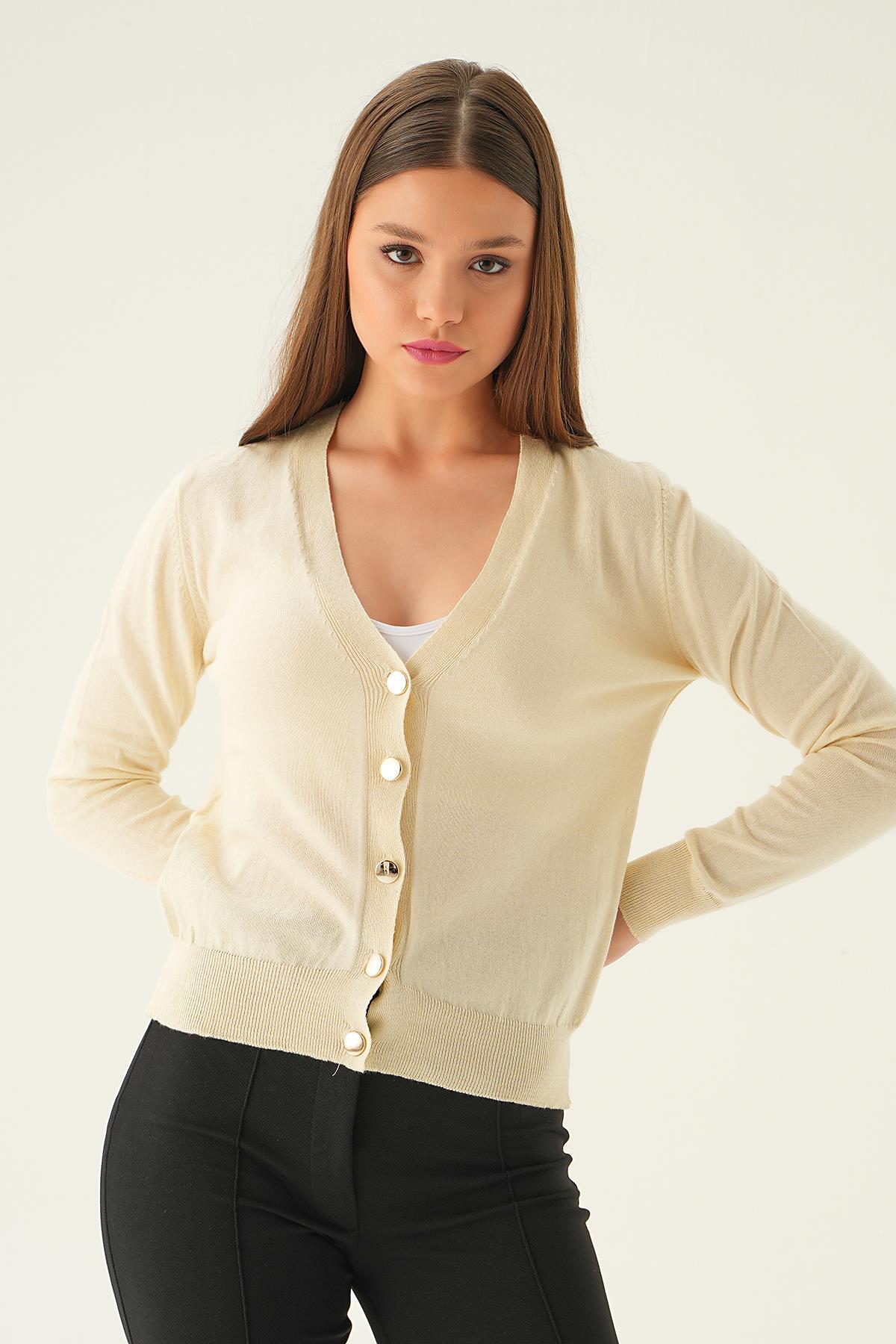 Kemik Önü Düğmeli Hırka 1471 - 1