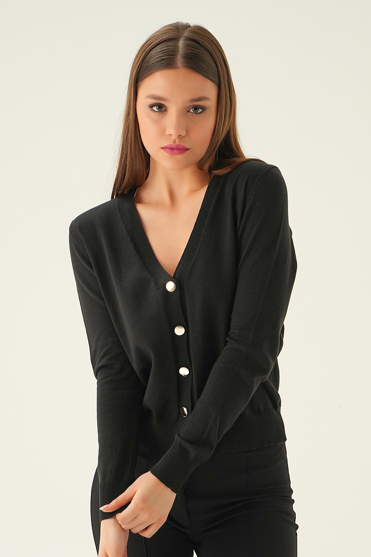 Siyah Önü Düğmeli Hırka 1471 - 3