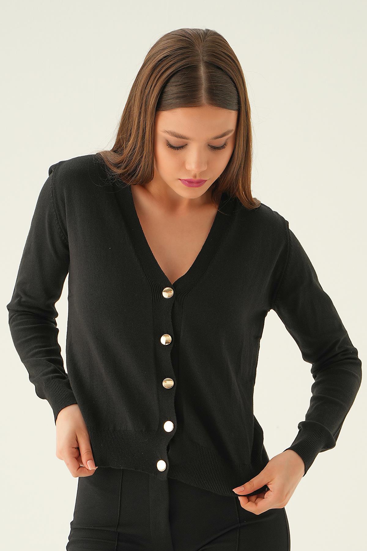 Siyah Önü Düğmeli Hırka 1471 - 4