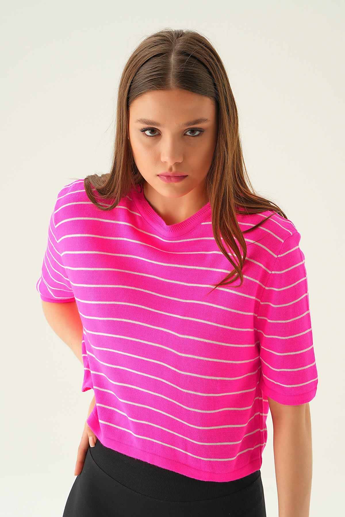 Fuşya Çizgili Tişört 1488 - 4