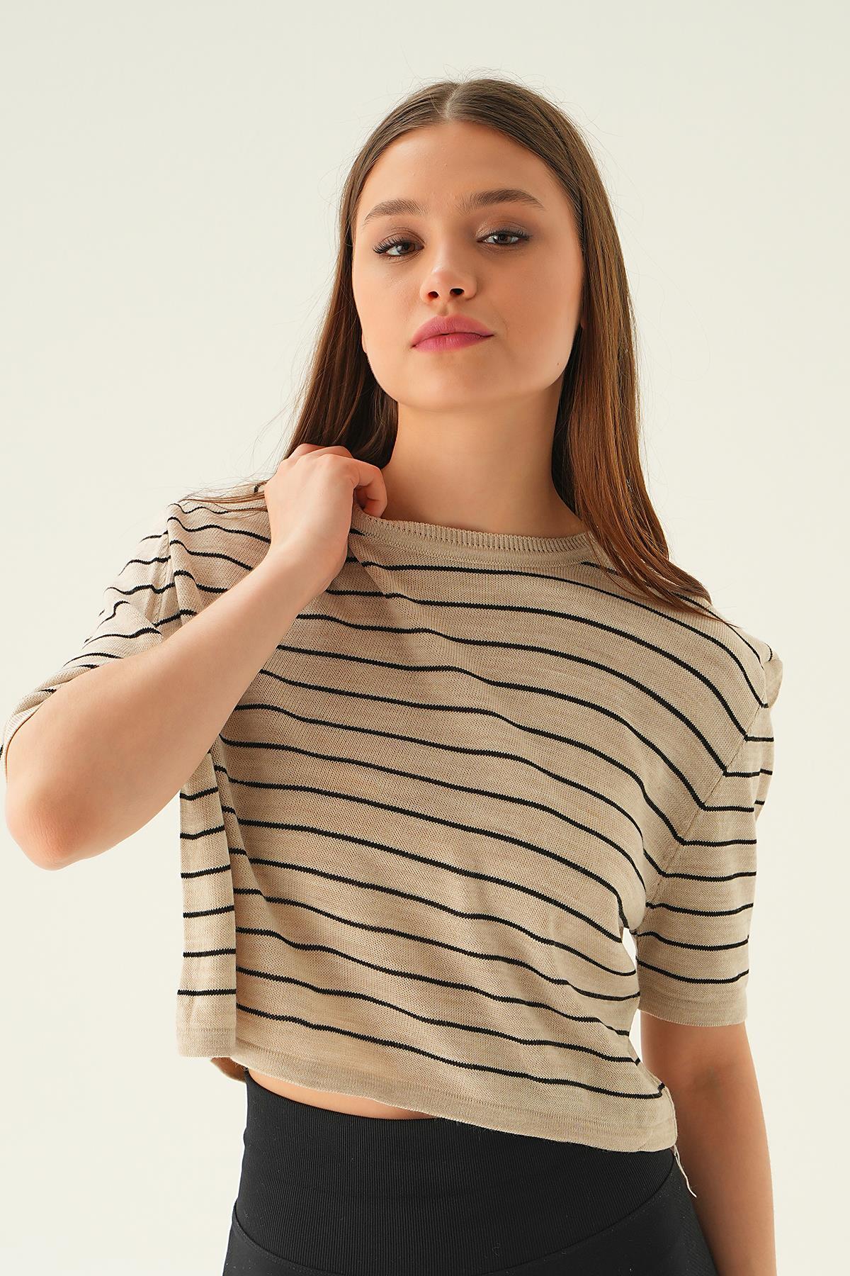 Taş Çizgili Tişört 1488 - 2