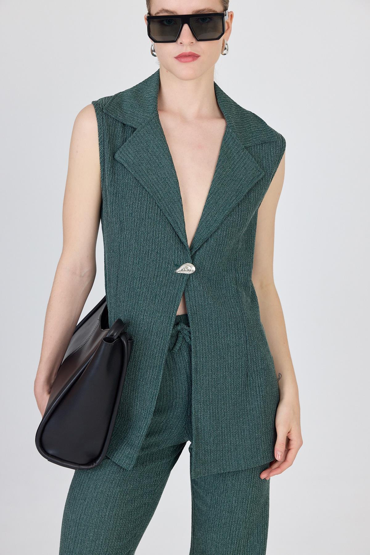 Yeşil Kolsuz Yelek ve Bol Paça Pantolon Takımı 1490 - 4