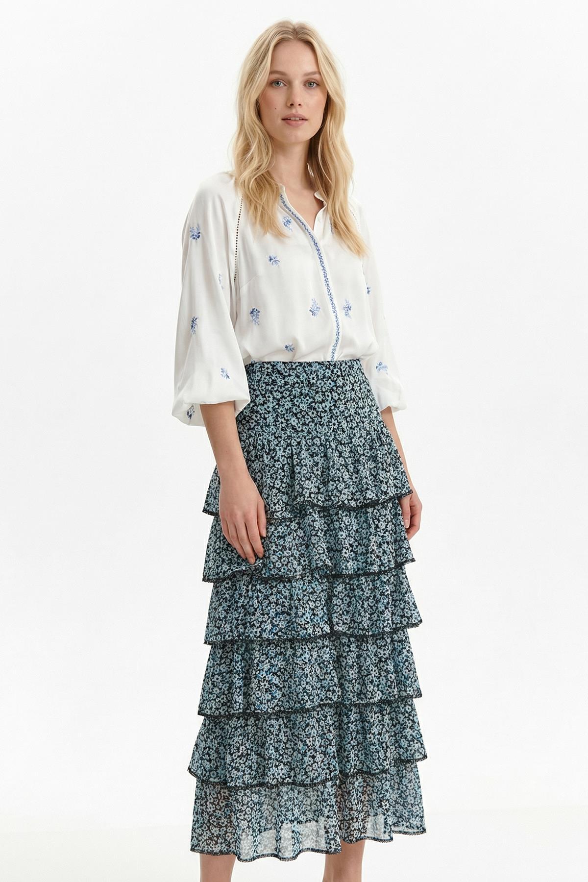 Çiçek-Siyah Desenli Kat Kat Etek 154 