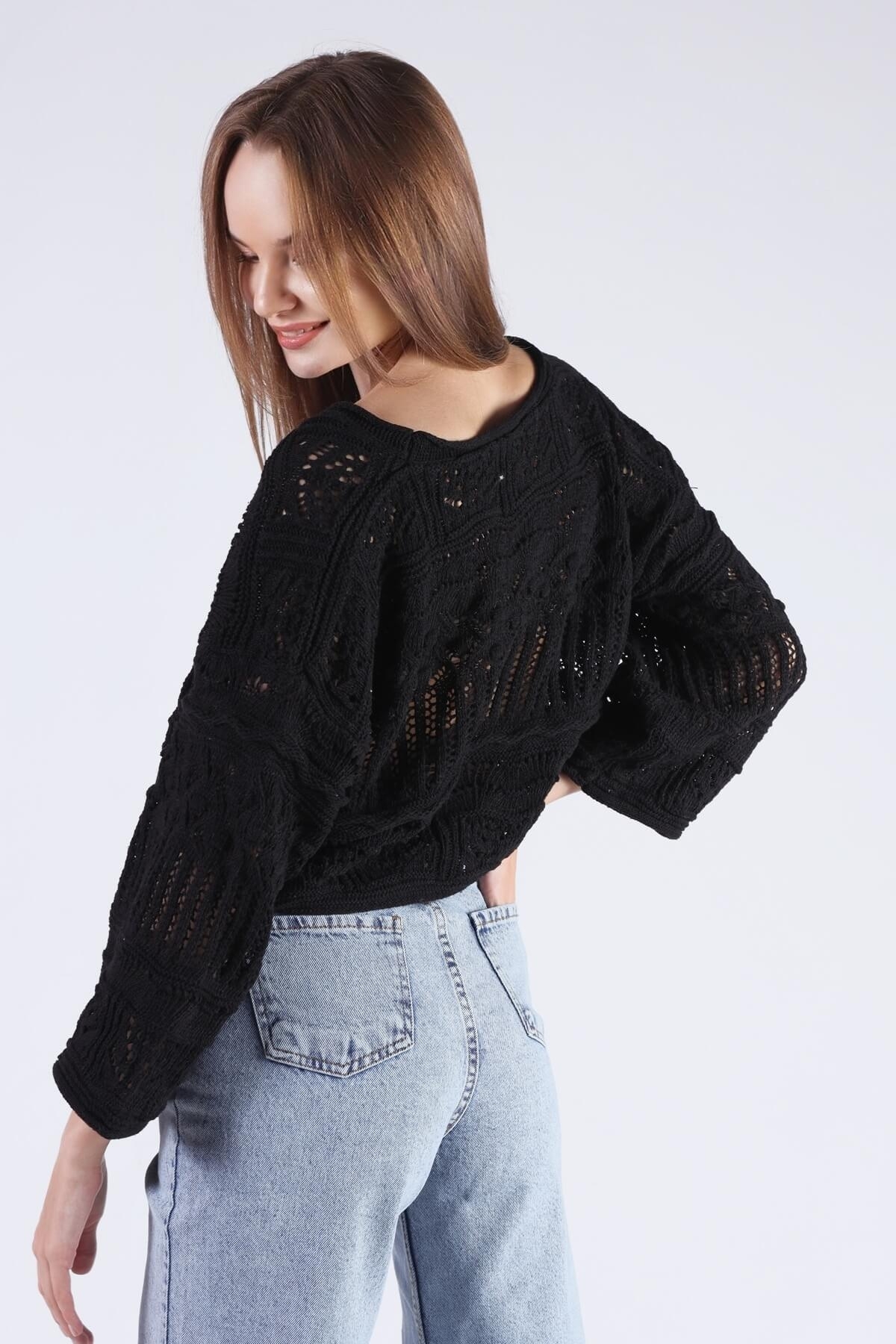 1581 Ön Büzgü Detay Ajurlu Kazak Siyah - 5