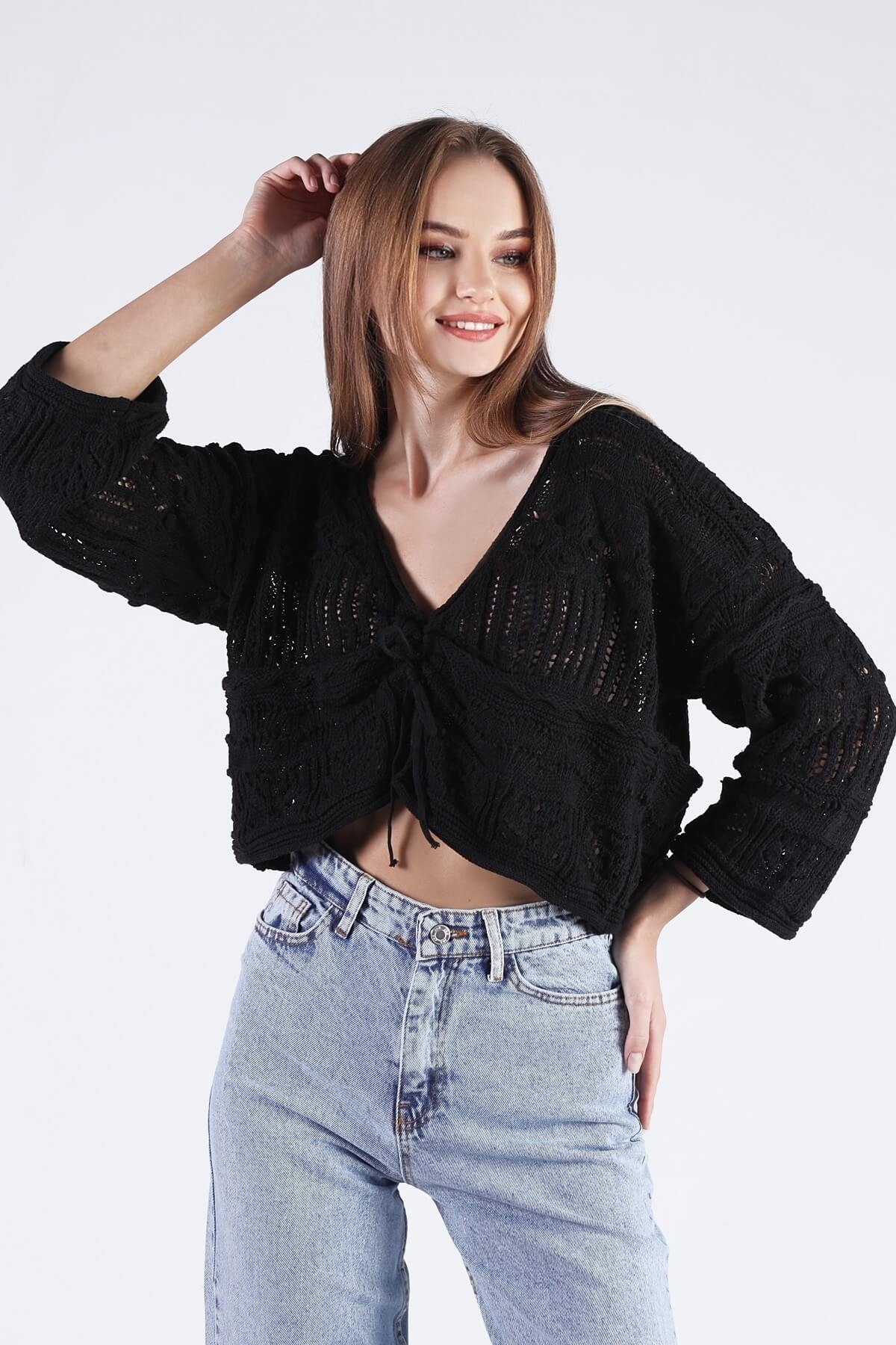 Siyah Ön Büzgü Detay Ajurlu Kazak 1581 - 1