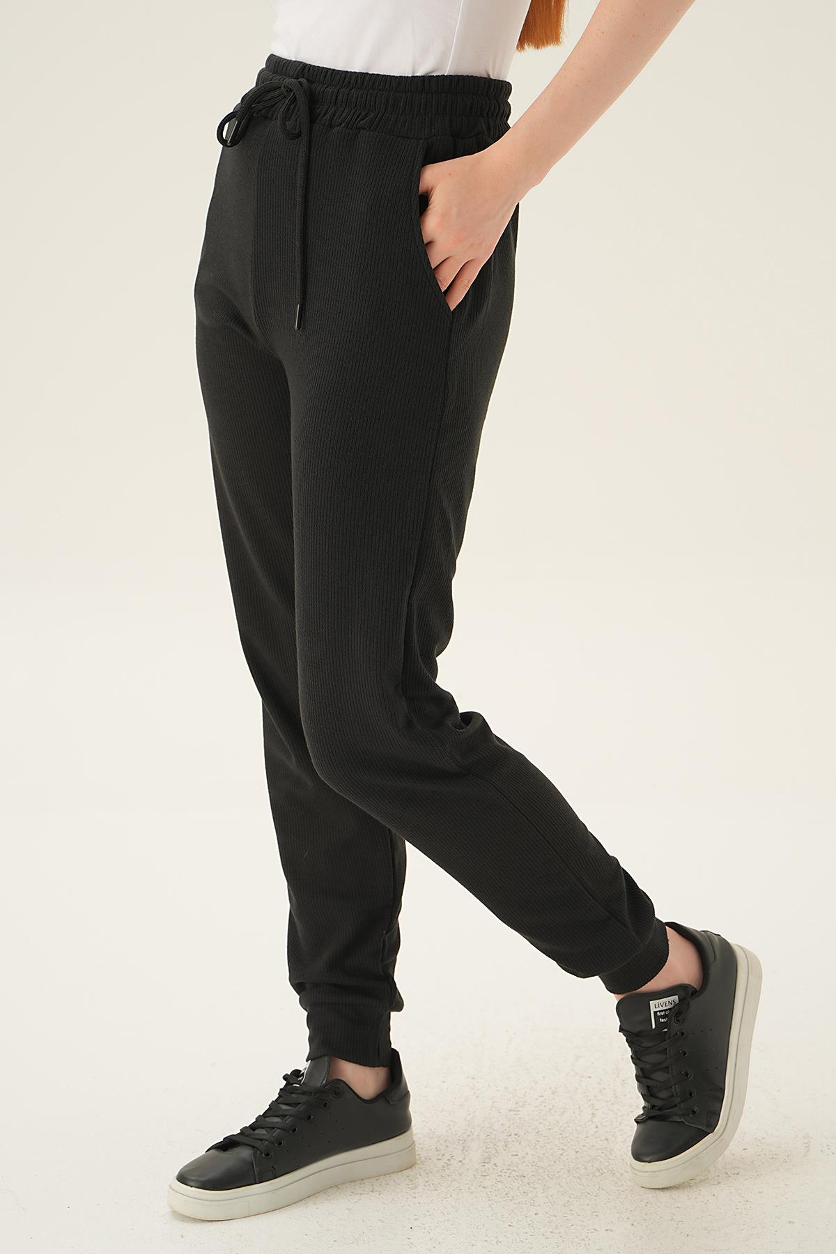 15816 Bel Bağcık Cepli Eşofman Siyah - 3