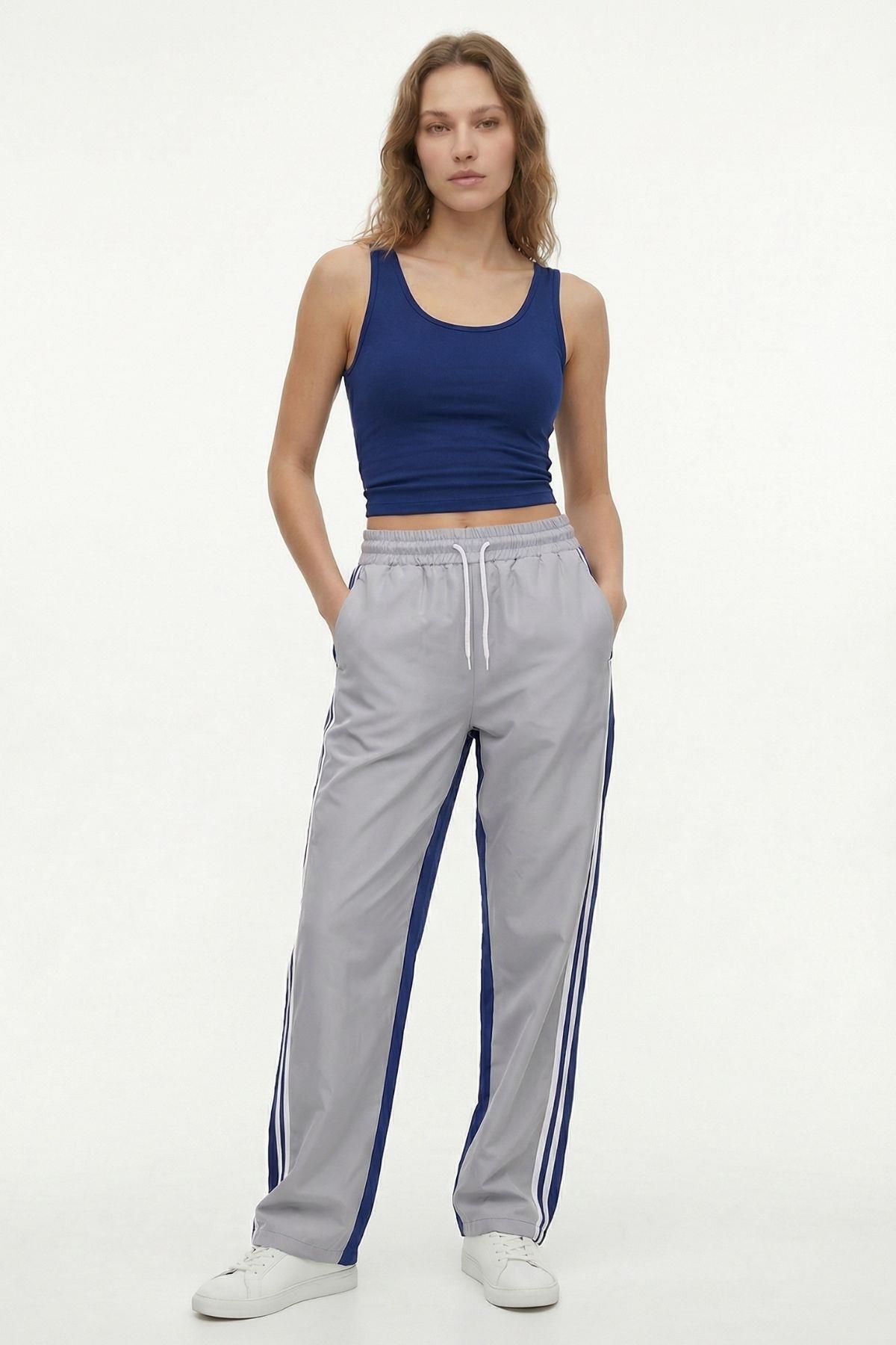 1604 Yan Şeritli Paça Lastik Eşofman Gri - RAYS