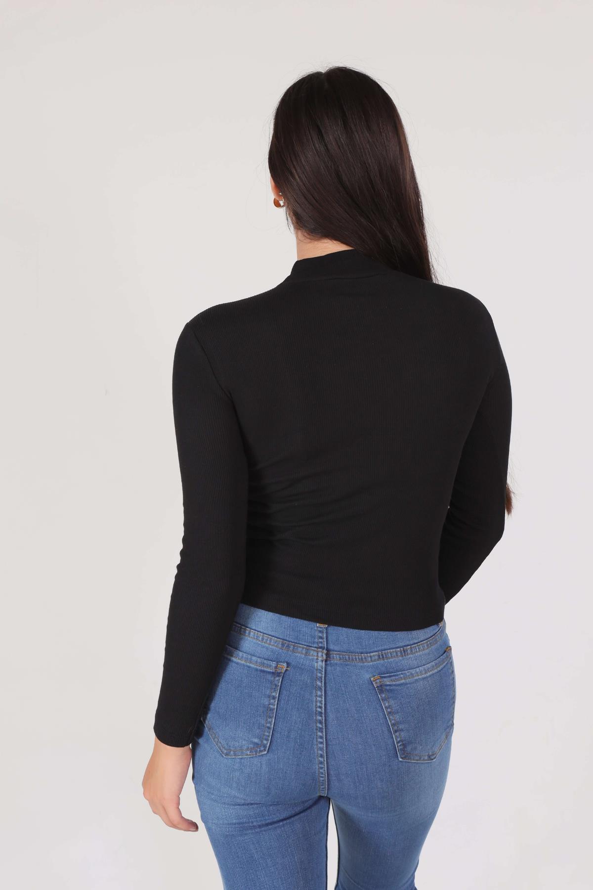Siyah Yan Dudak Balıkçı Yaka Bluz 1630 - 3