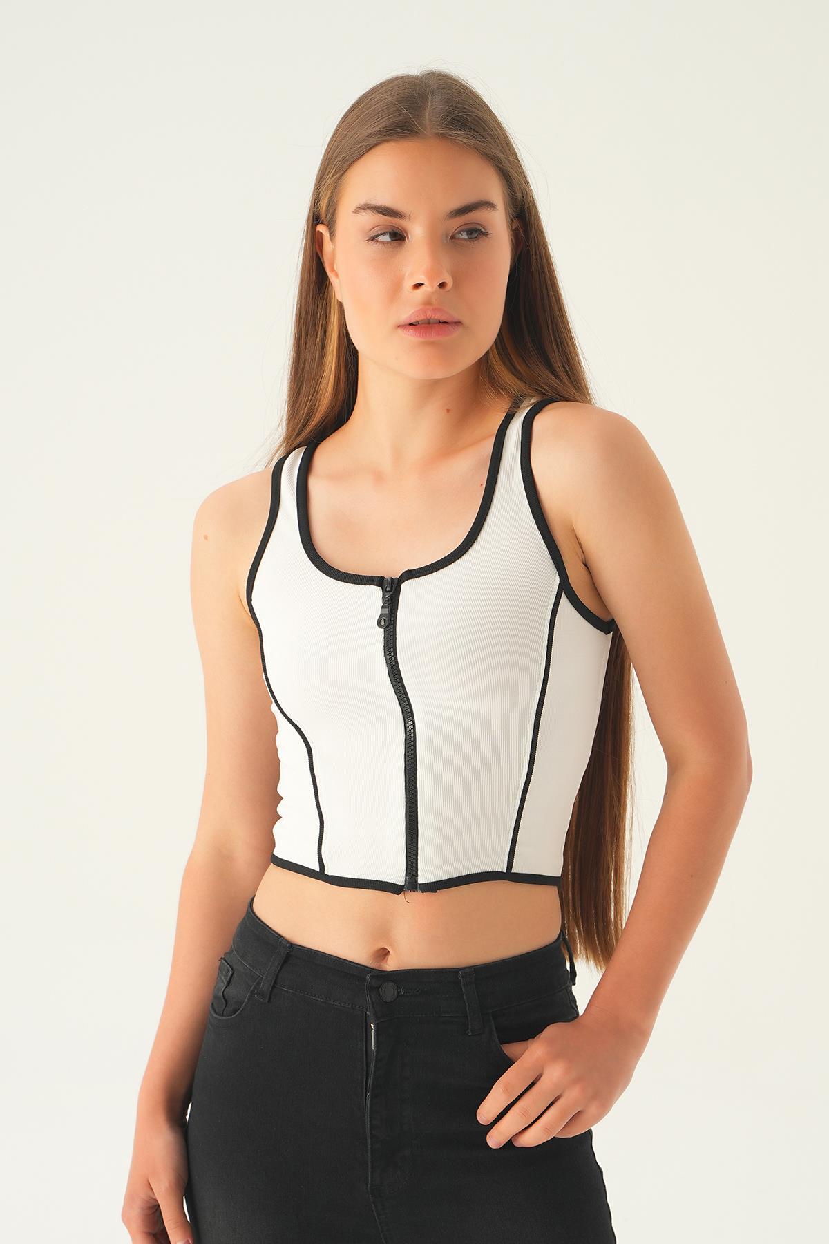 1664 Fermuar Detay Bluz Beyaz 