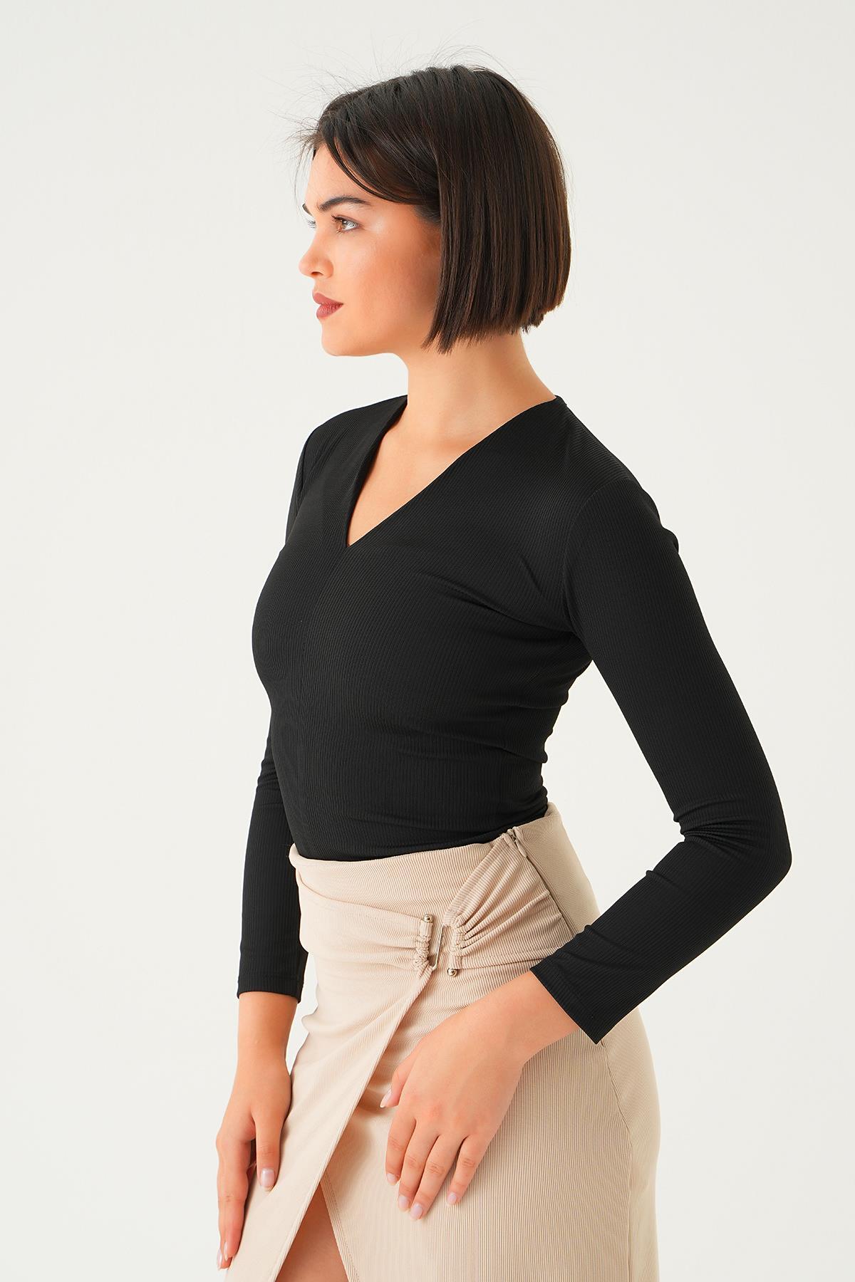 1665 V Yaka Bluz Siyah - 3