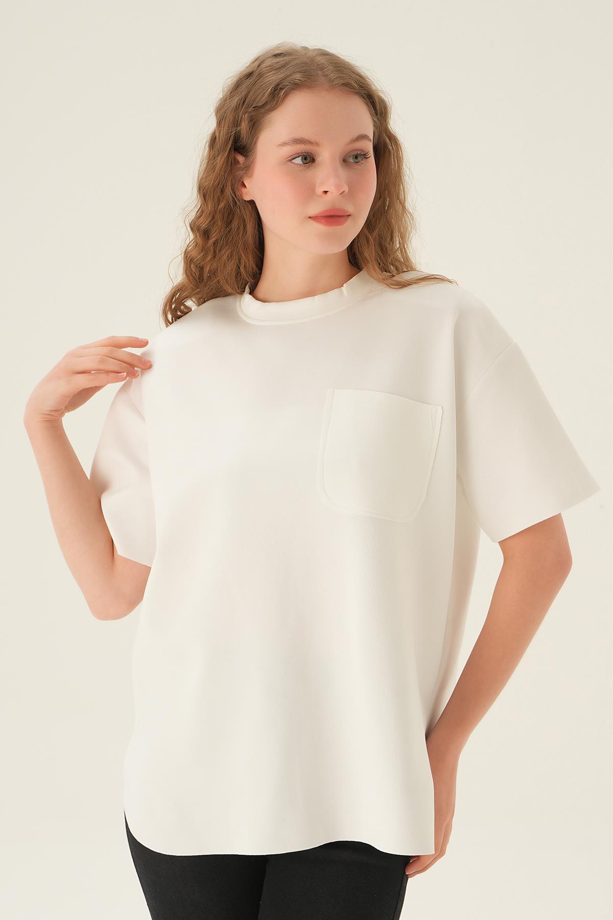 Beyaz Dalgıç Cepli Tişört 1696 