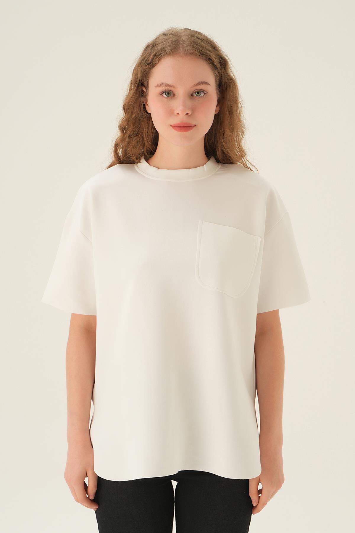 Beyaz Dalgıç Cepli Tişört 1696 - 6