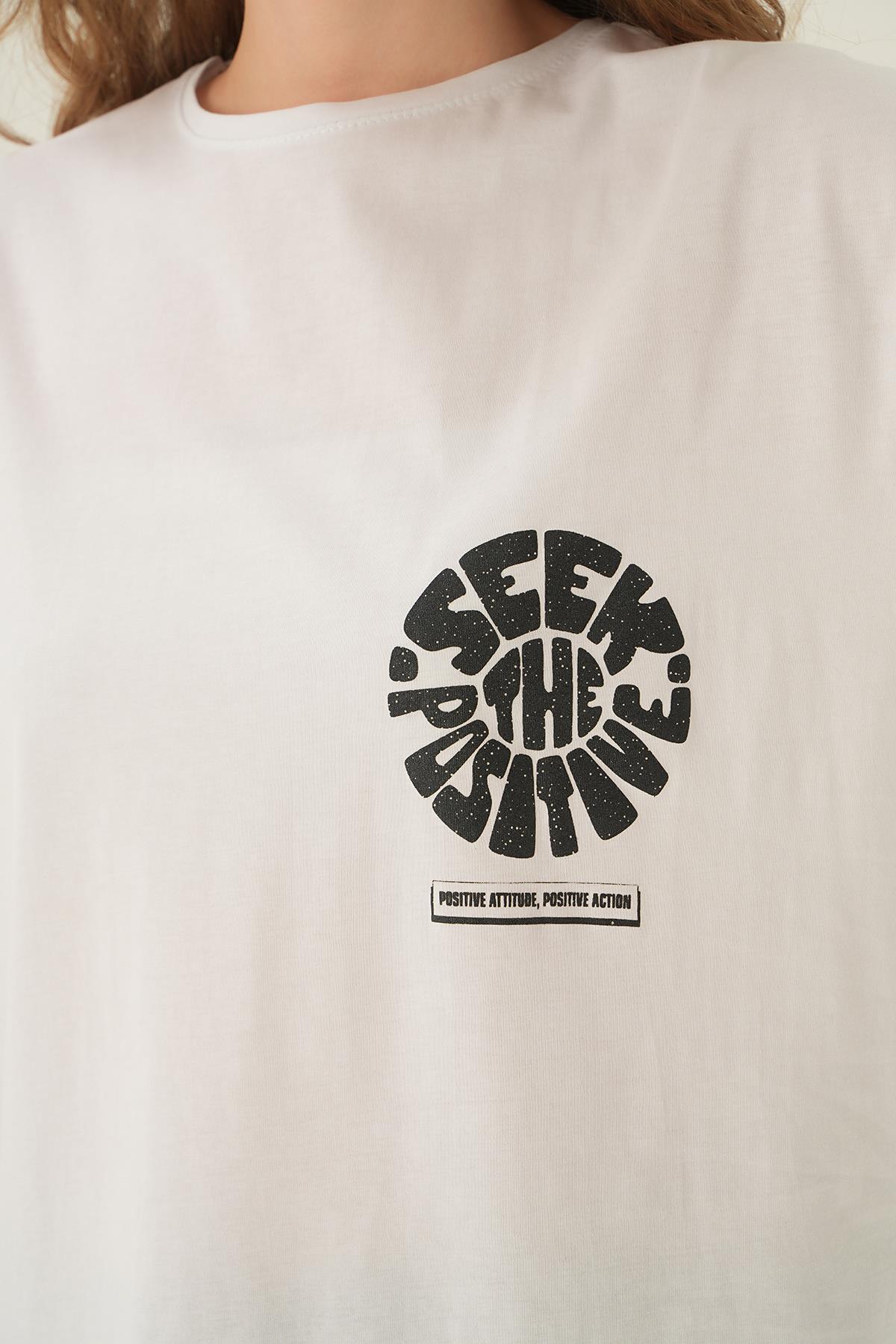 Beyaz Posıtıve Baskı Oversize Tişört 1698 - 5