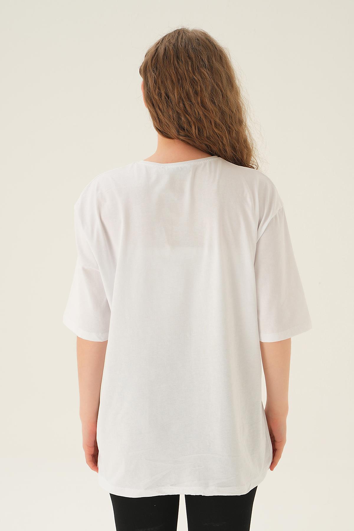 1703 Queen Baskı Oversize Tişört Beyaz - 4