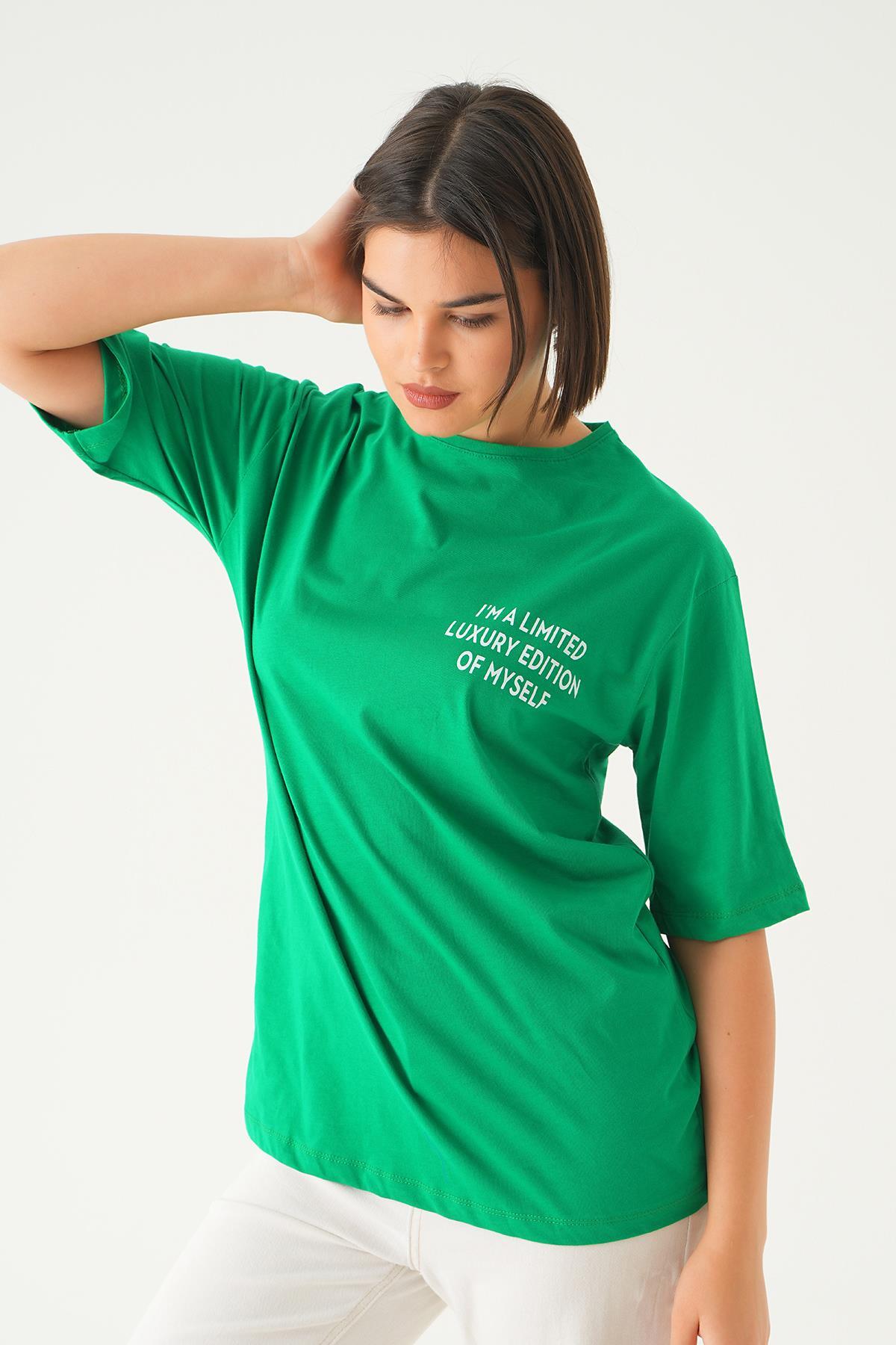 Benetton Yeşili Yazı Detay Baskı Oversize Tişört 1704 - 3