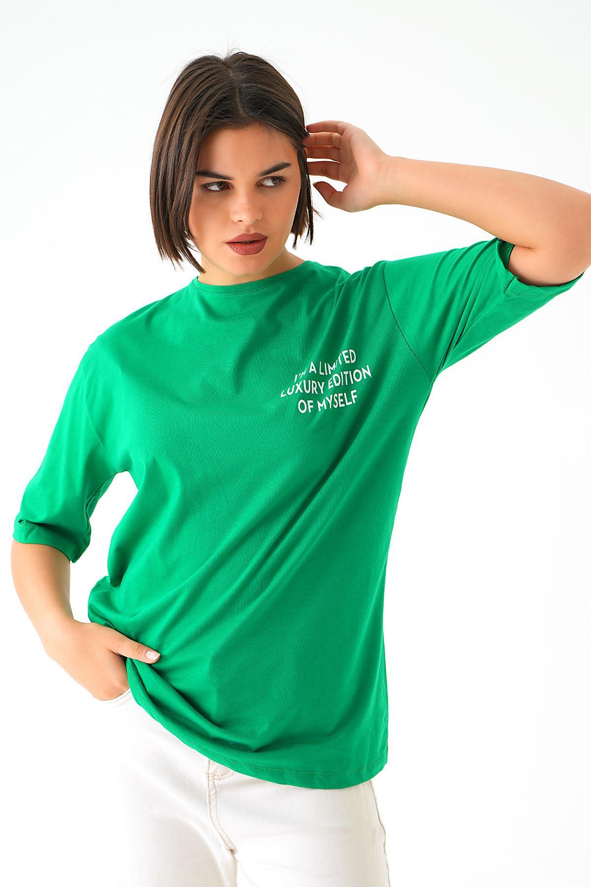 1704 Yazı Detay Baskı Oversize Tişört Benetton Yeşili 