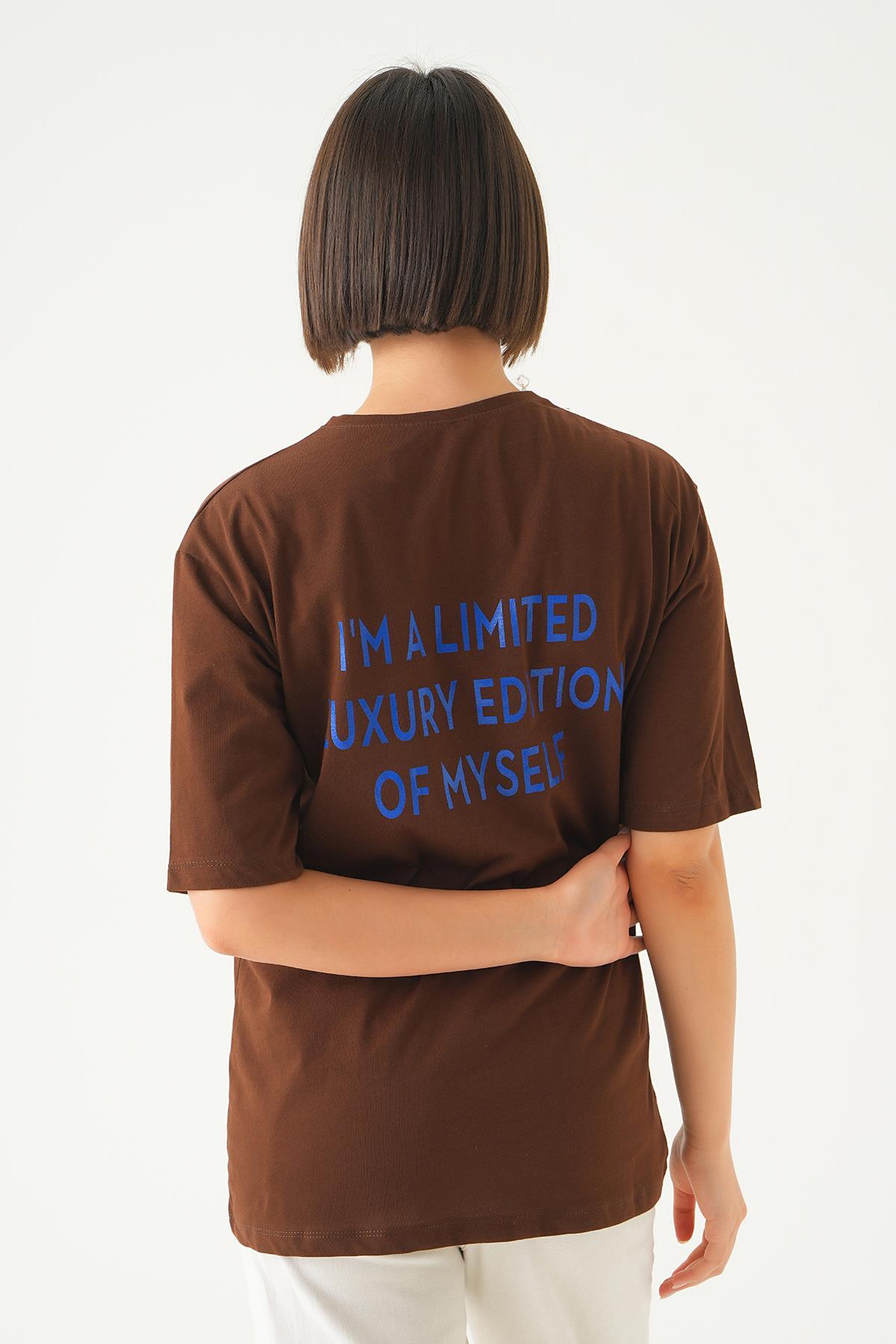 Kahve Yazı Detay Baskı Oversize Tişört 1704 - 4