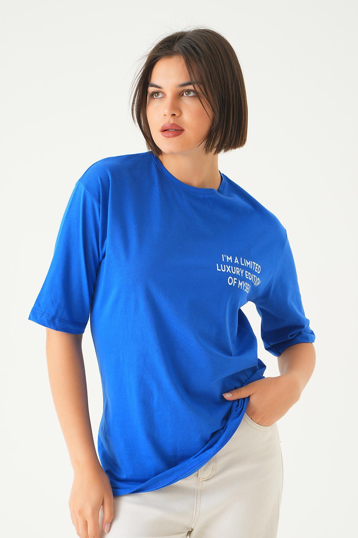 Mavi Yazı Detay Baskı Oversize Tişört 1704 - 5