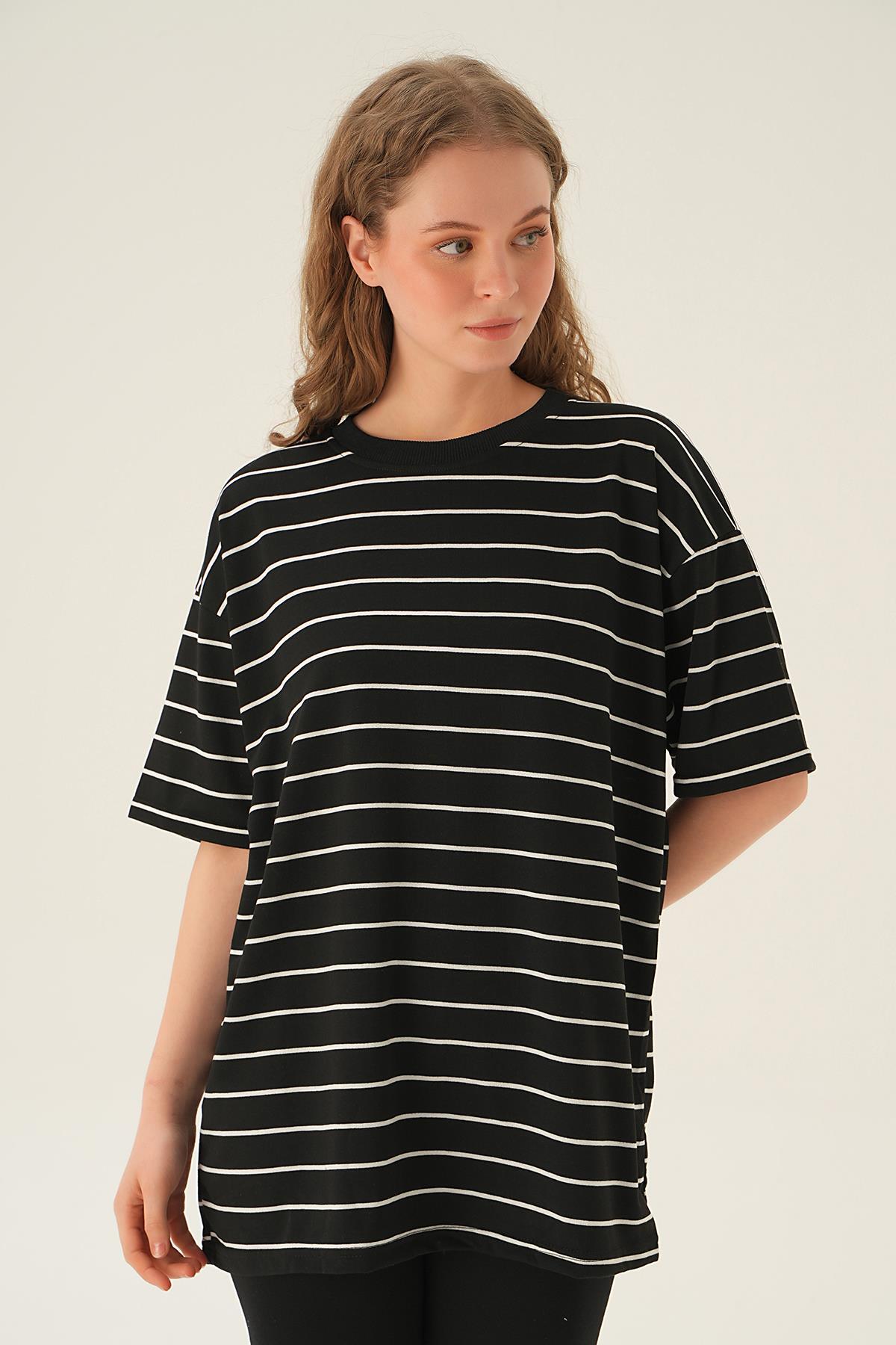 Siyah Çizgili Tişört 1708 