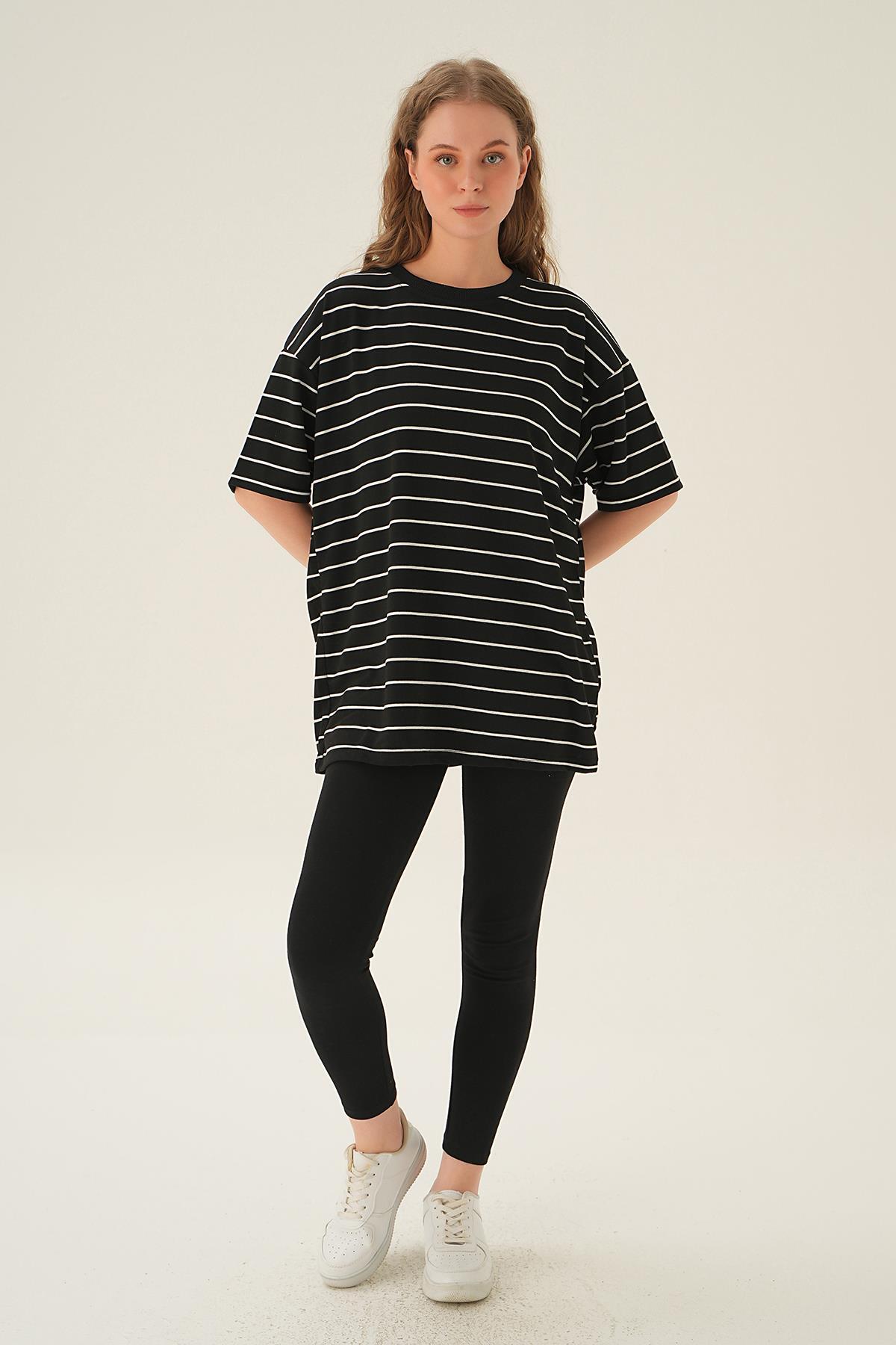 Siyah Çizgili Tişört 1708 - 2